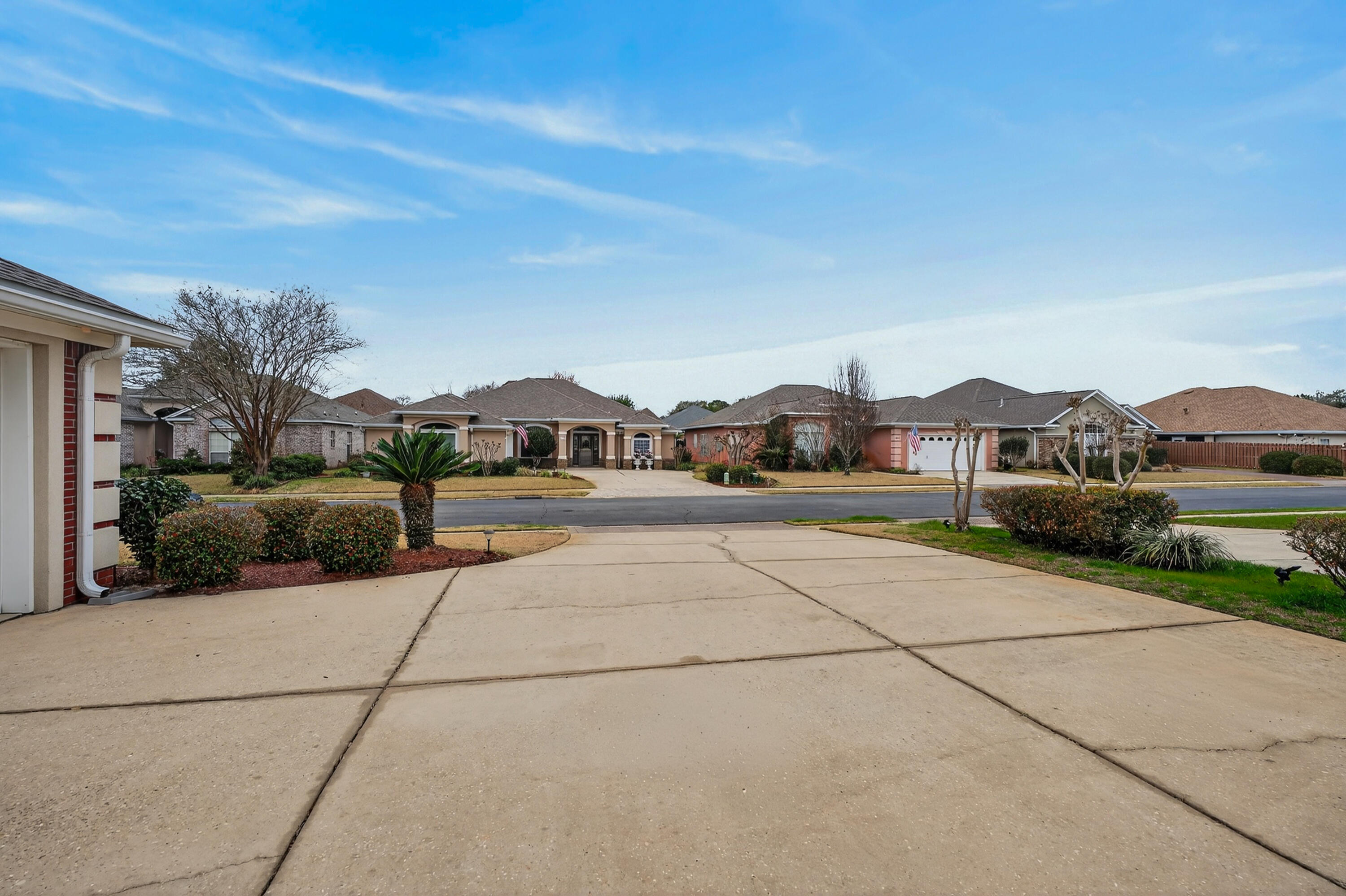 BRIDGEPORT COLONY - Residential