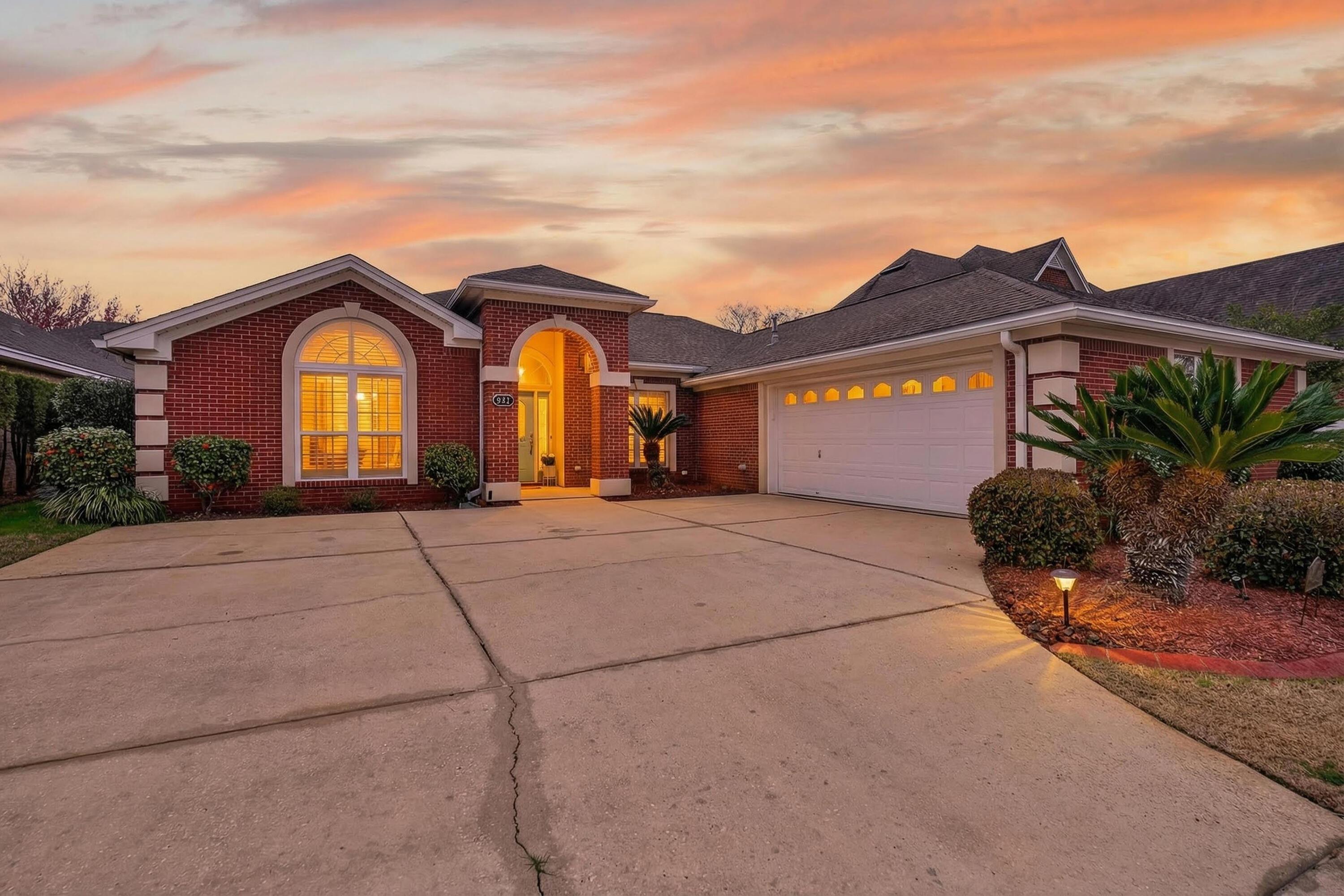 BRIDGEPORT COLONY - Residential