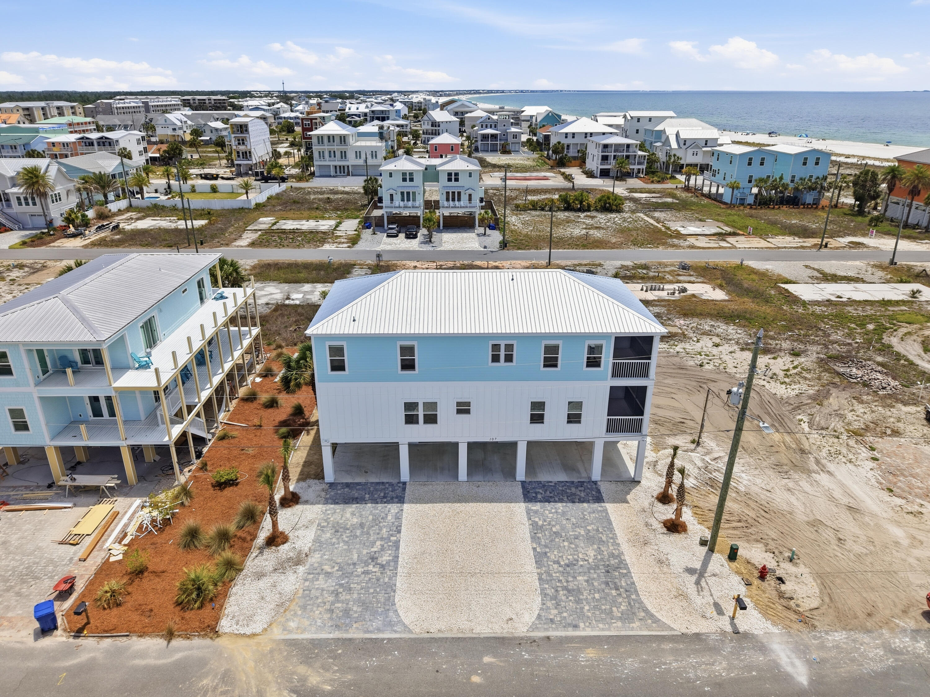NO RECORDED SUBDIVISION - Residential