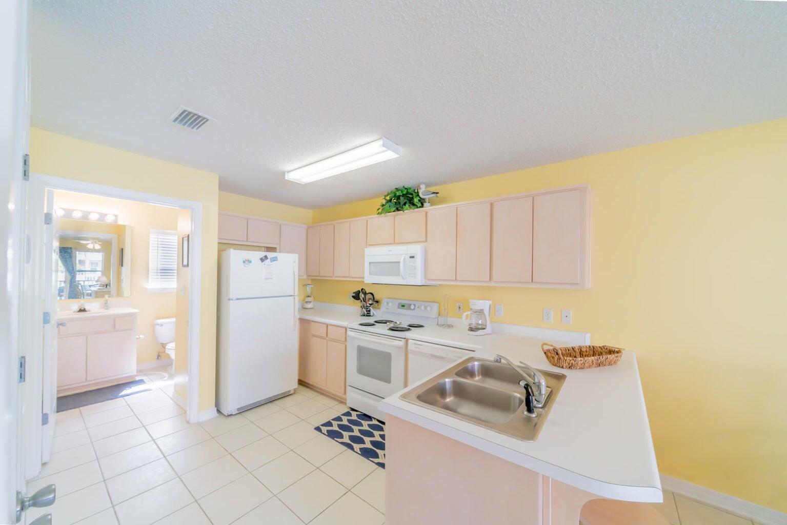 ROLLIN TIDE VILLAS - Residential Lease