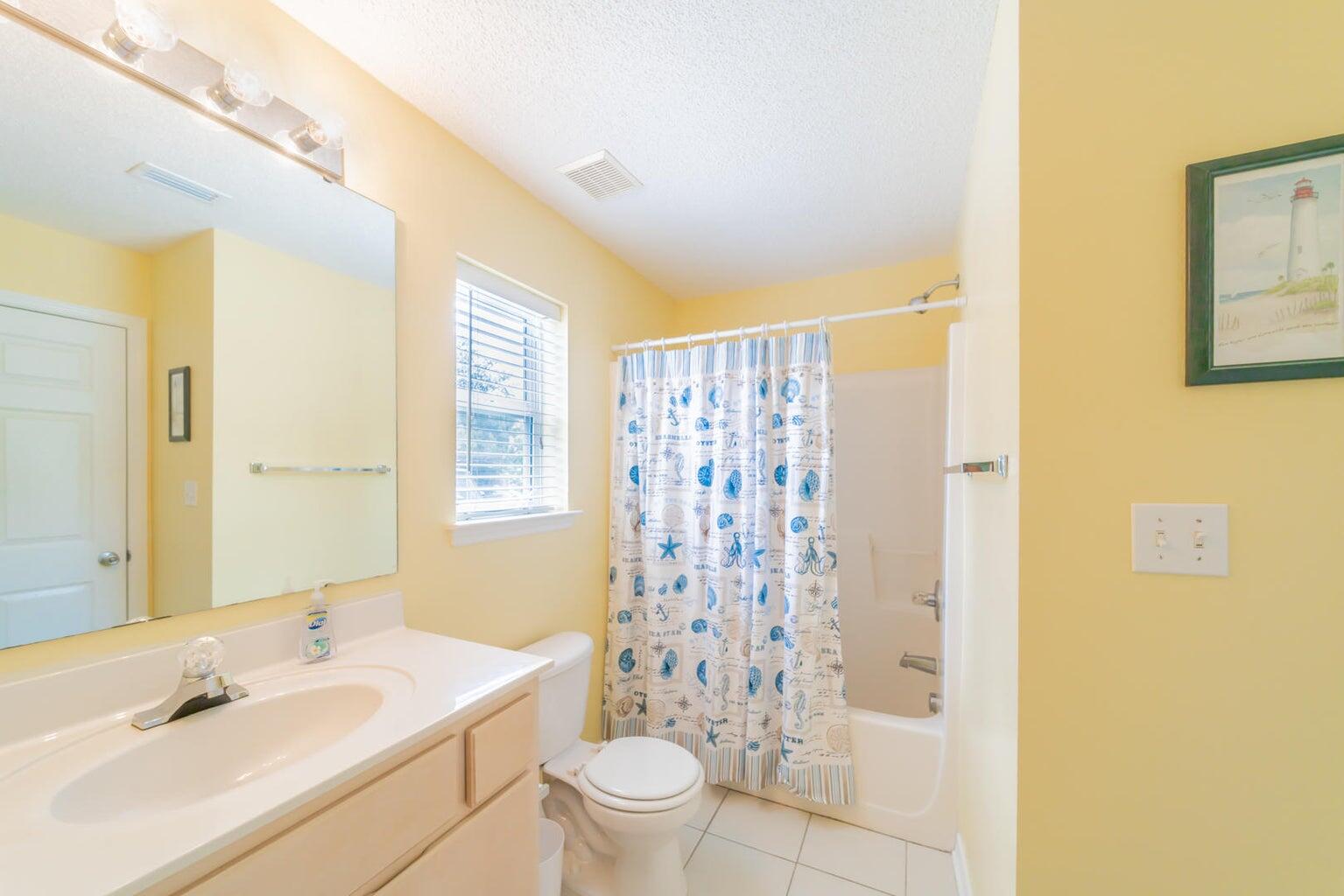 ROLLIN TIDE VILLAS - Residential Lease