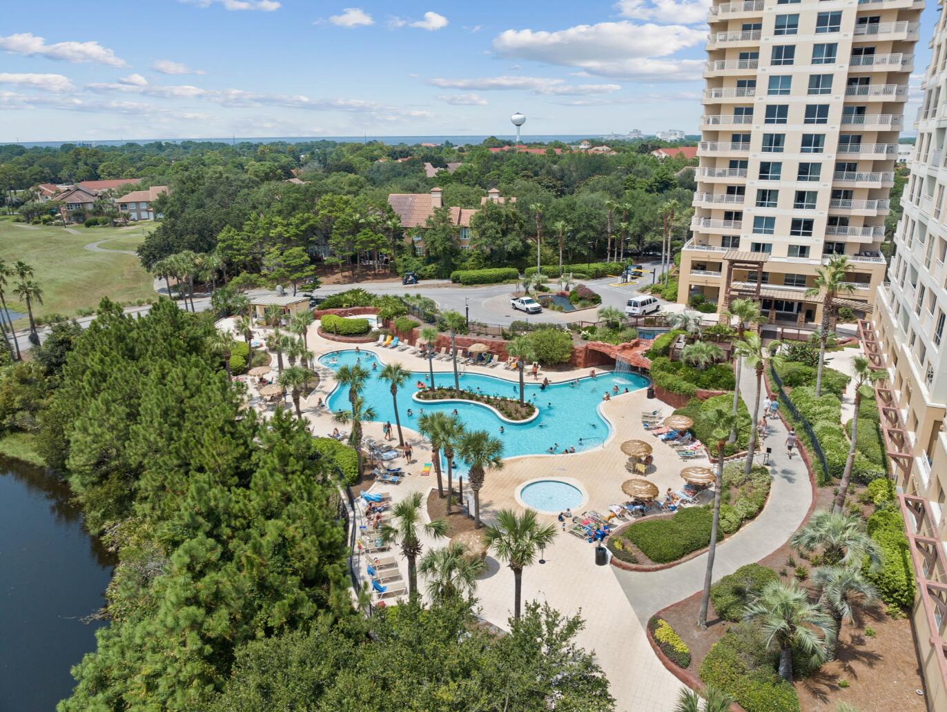 LUAU I - Residential