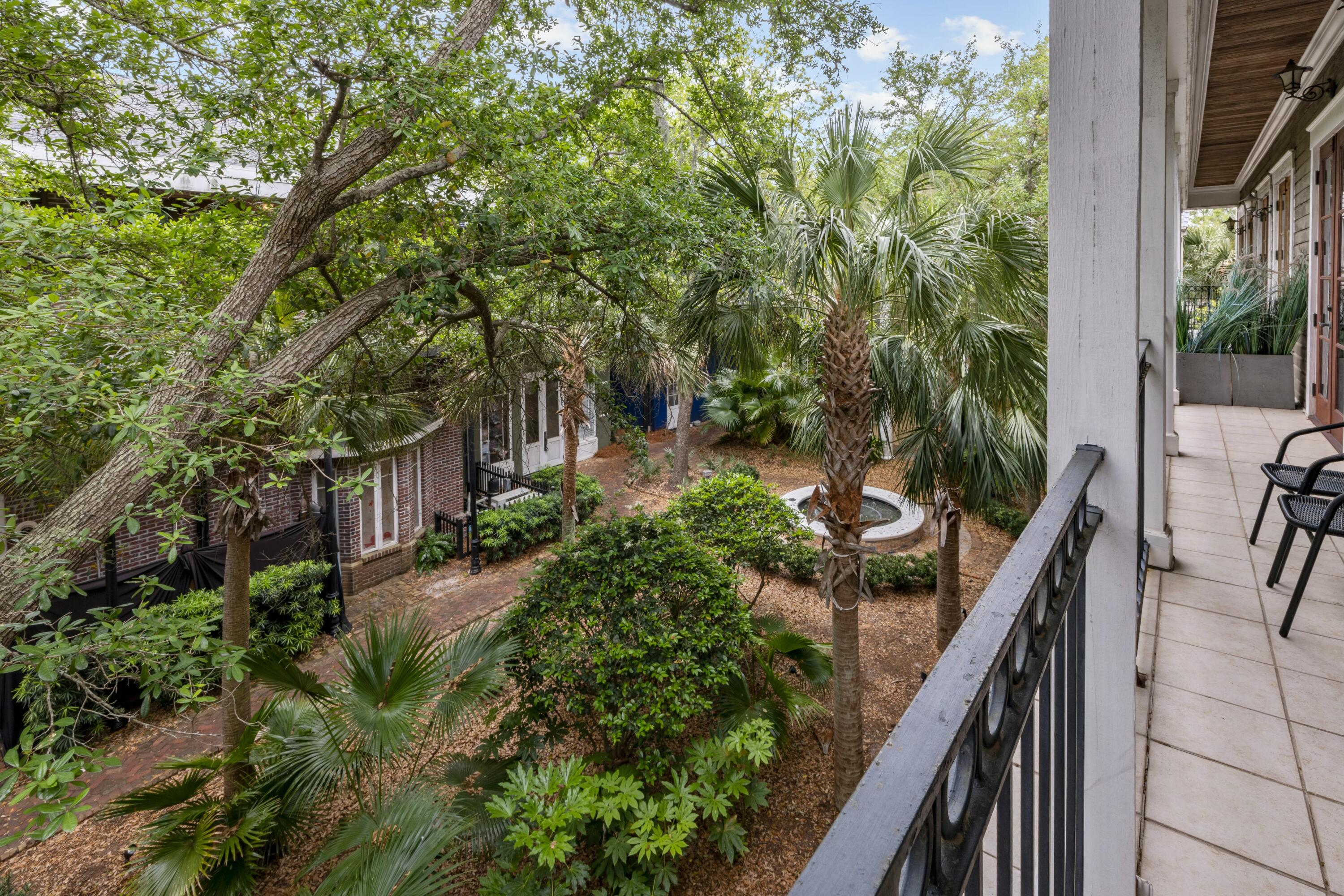 FISHERMAN'S VILLAGE - Residential