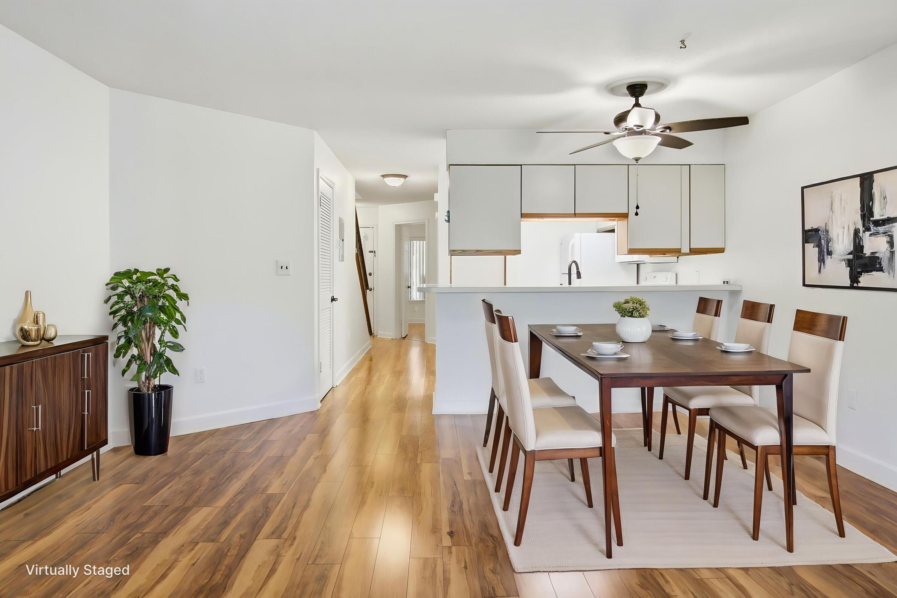 LAKESIDE CONDO AT BLUEWATER BAY - Residential