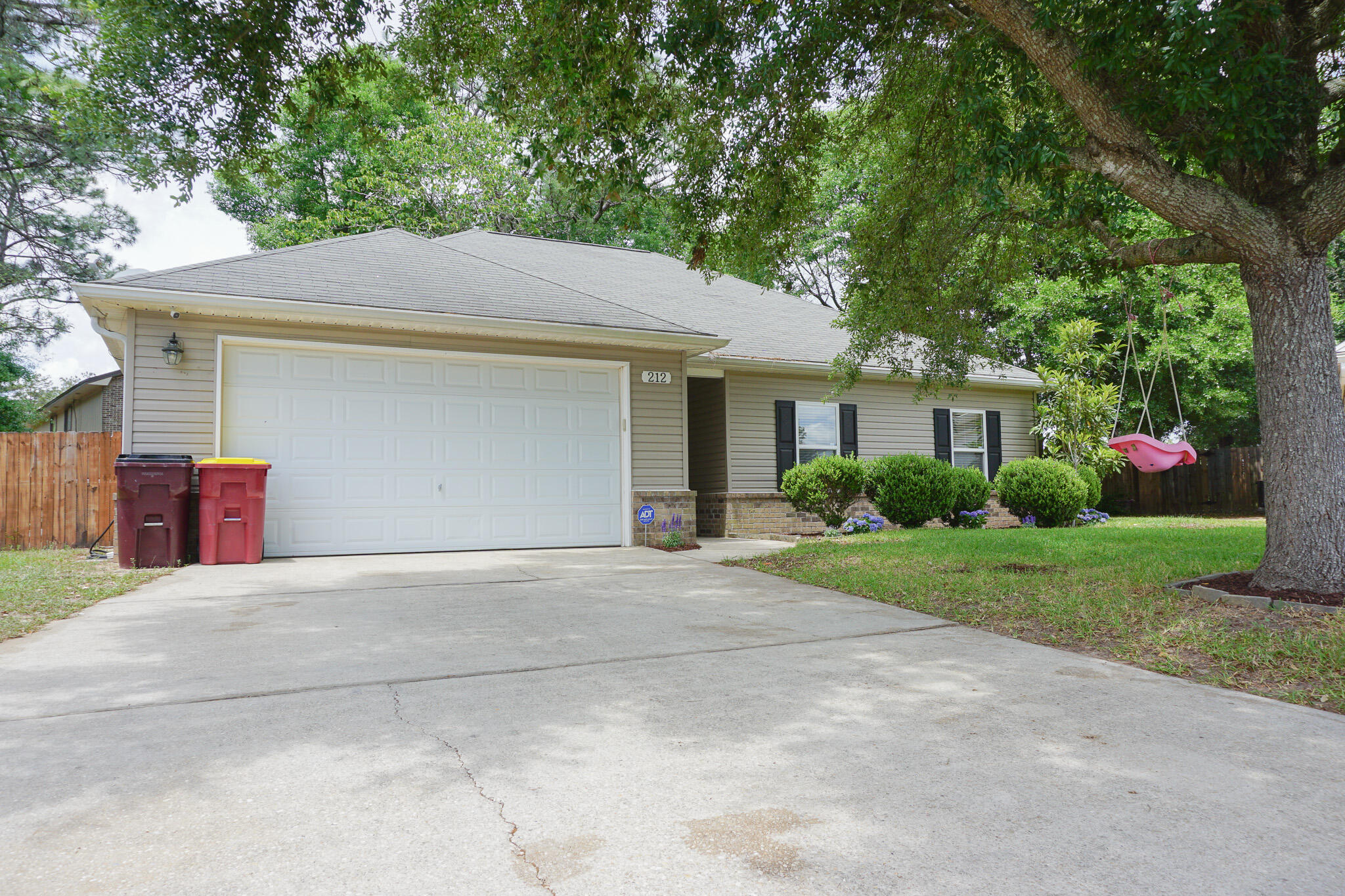 Available July 1st, 2026! Well maintained 3bed/2bath home in the beautiful Heritage Manor neighborhood. Close to Walmart and shopping centers. No thru-traffic and fenced back yard for privacy! Formal dining/flex space, 2-car garage, stainless steel appliances and generous sized backyard. Pets considered with owner approval and non-refundable $400 pet fee. No inside smoking or vaping. 600 FICO score. Currently occupied until end of June. W/D not included, hookups available. AS IS planter boxes and shed. Non-refundable fees apply. Schedule a tour and apply with La Bella Vita today on www.rentgoodlife.com.
