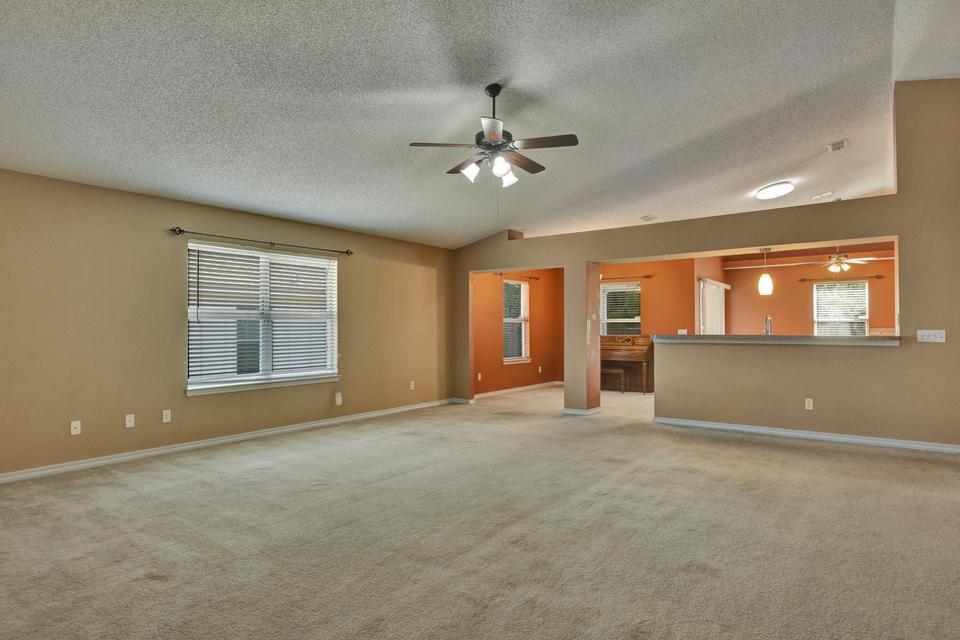REDSTONE ESTATES - Residential
