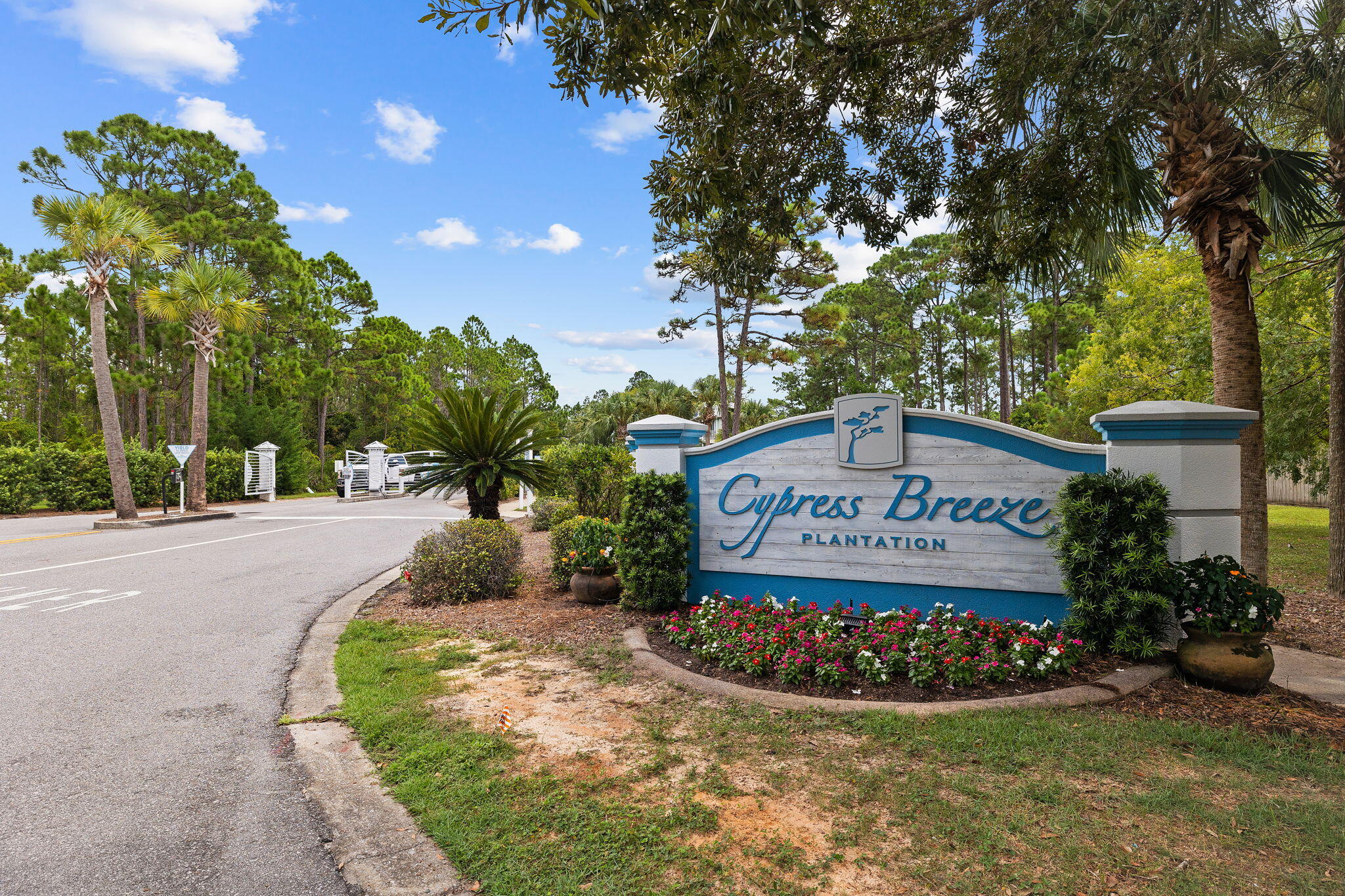 CYPRESS BREEZE PLANTATION - Land