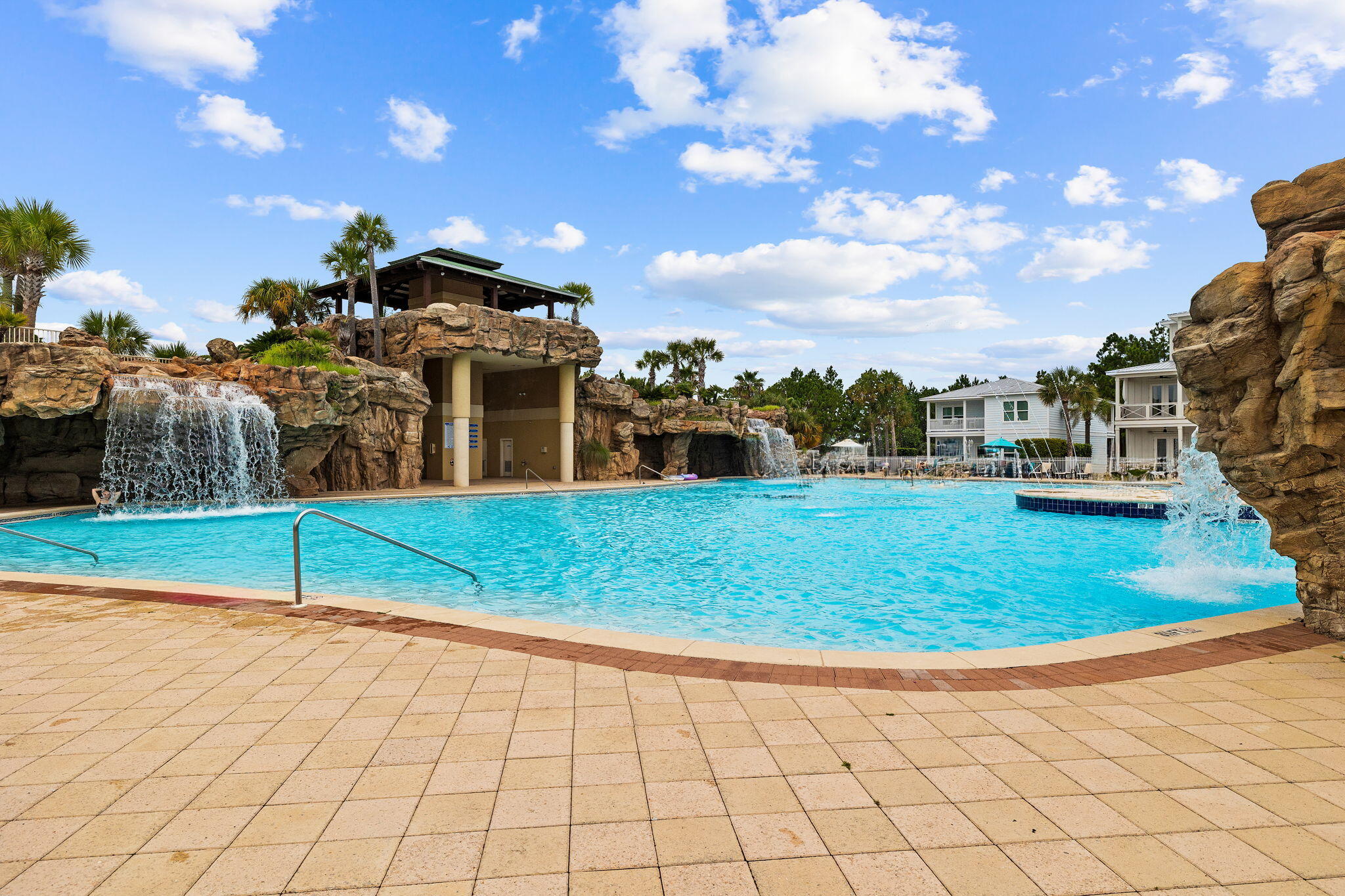 CYPRESS BREEZE PLANTATION - Land