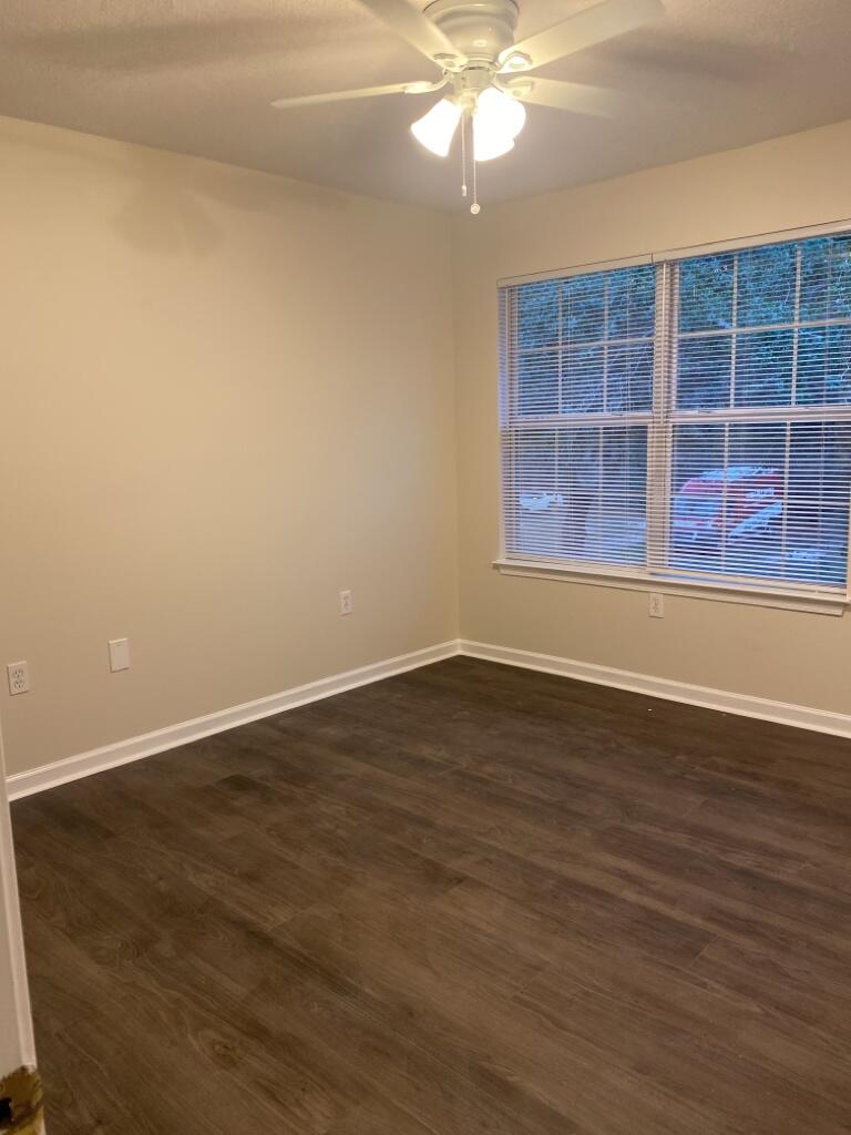 ROLLING PINES - Residential Lease