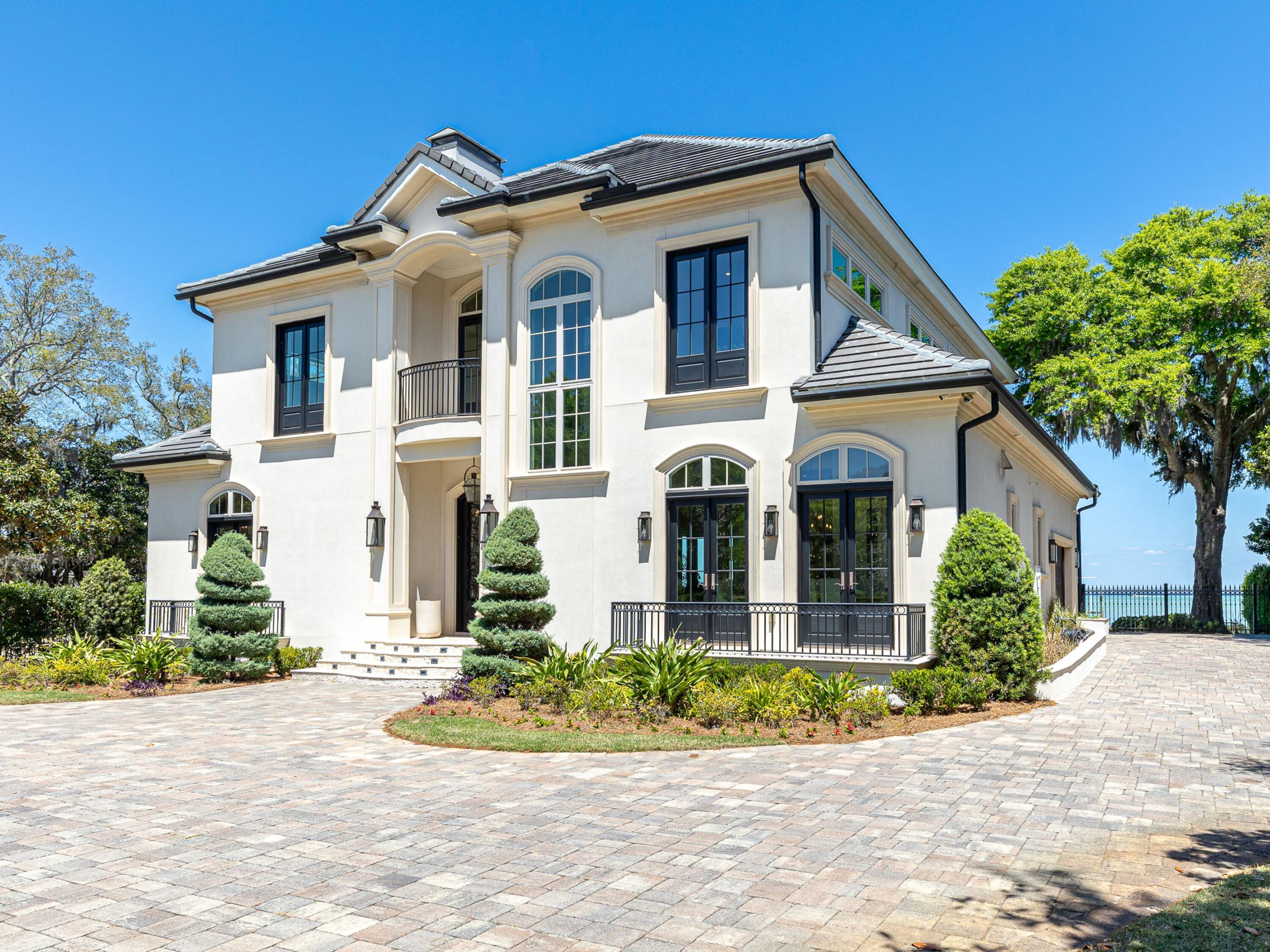 Cobbs Point - Residential