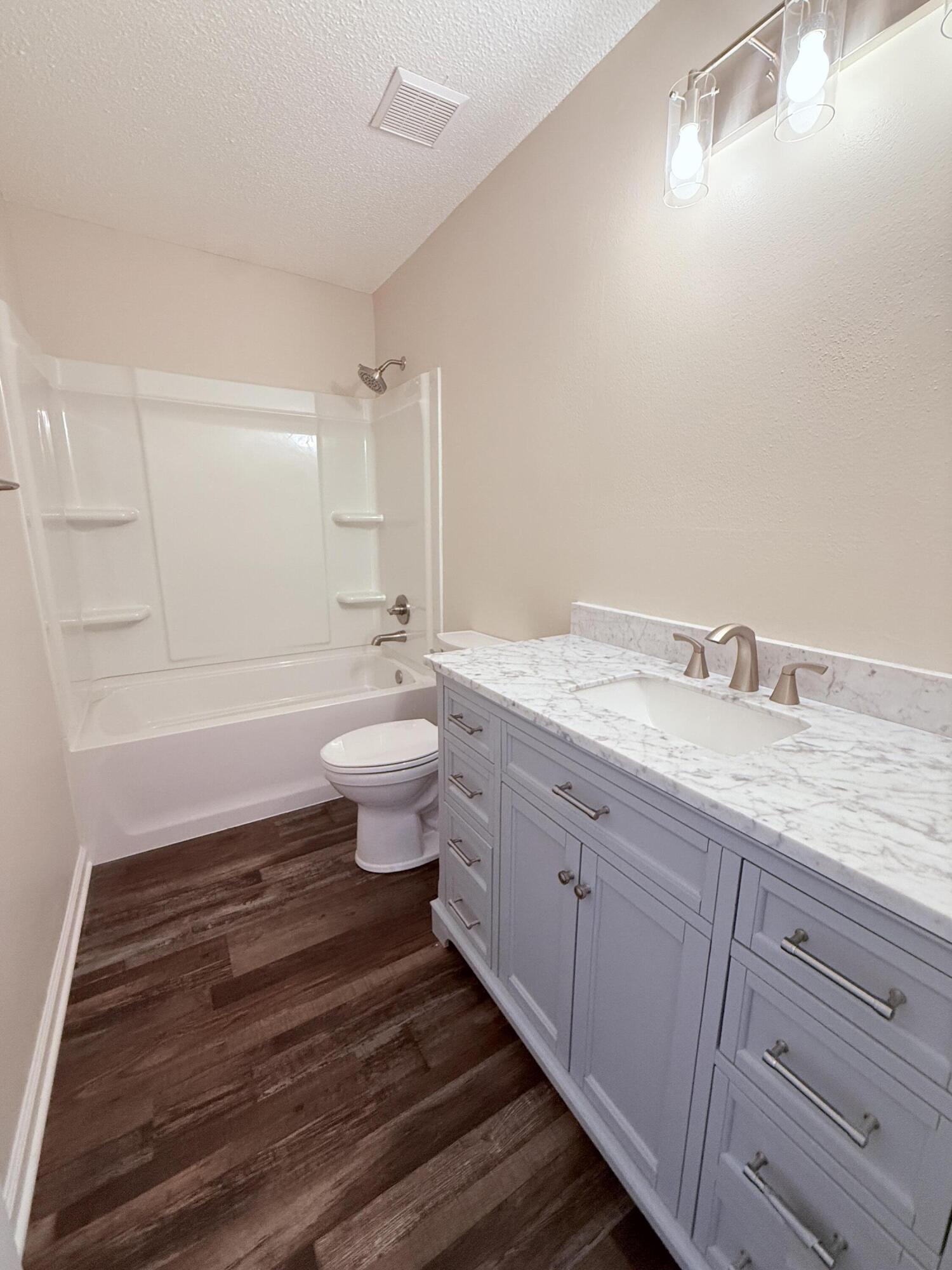 EAST BAY HEIGHTS - Residential