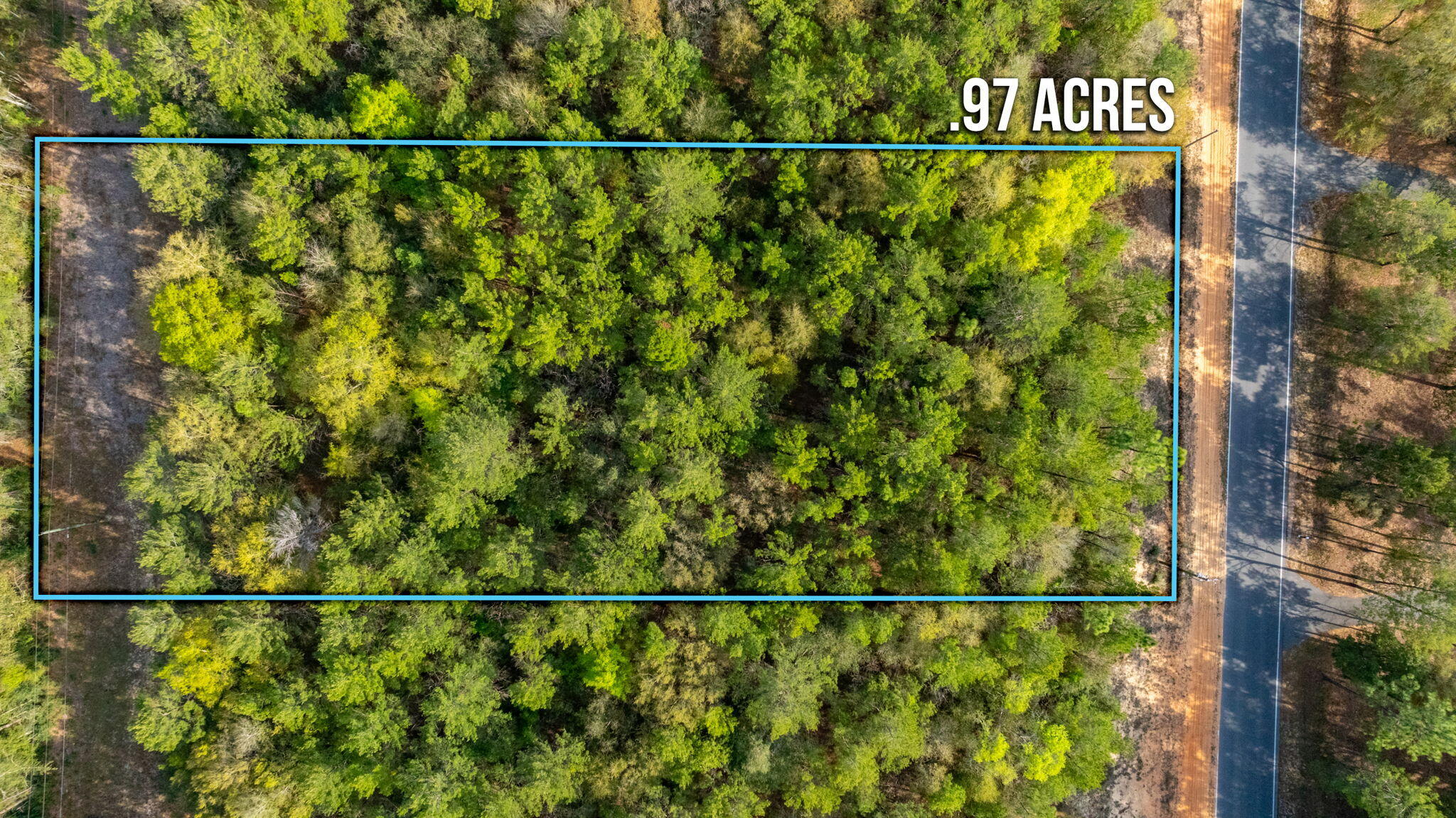 COUNTRY BREEZE ESTATES - Land