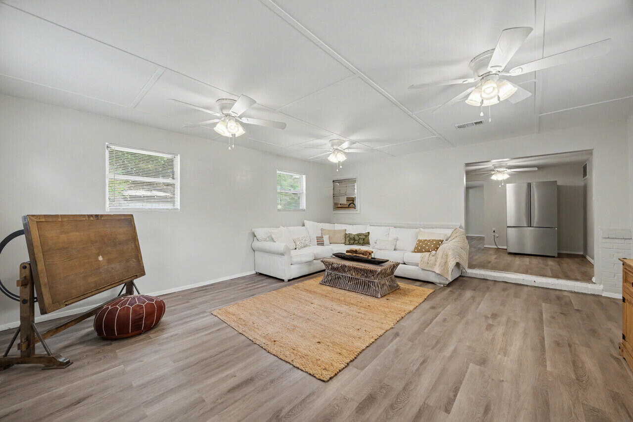 PARKER HEIGHTS - Residential