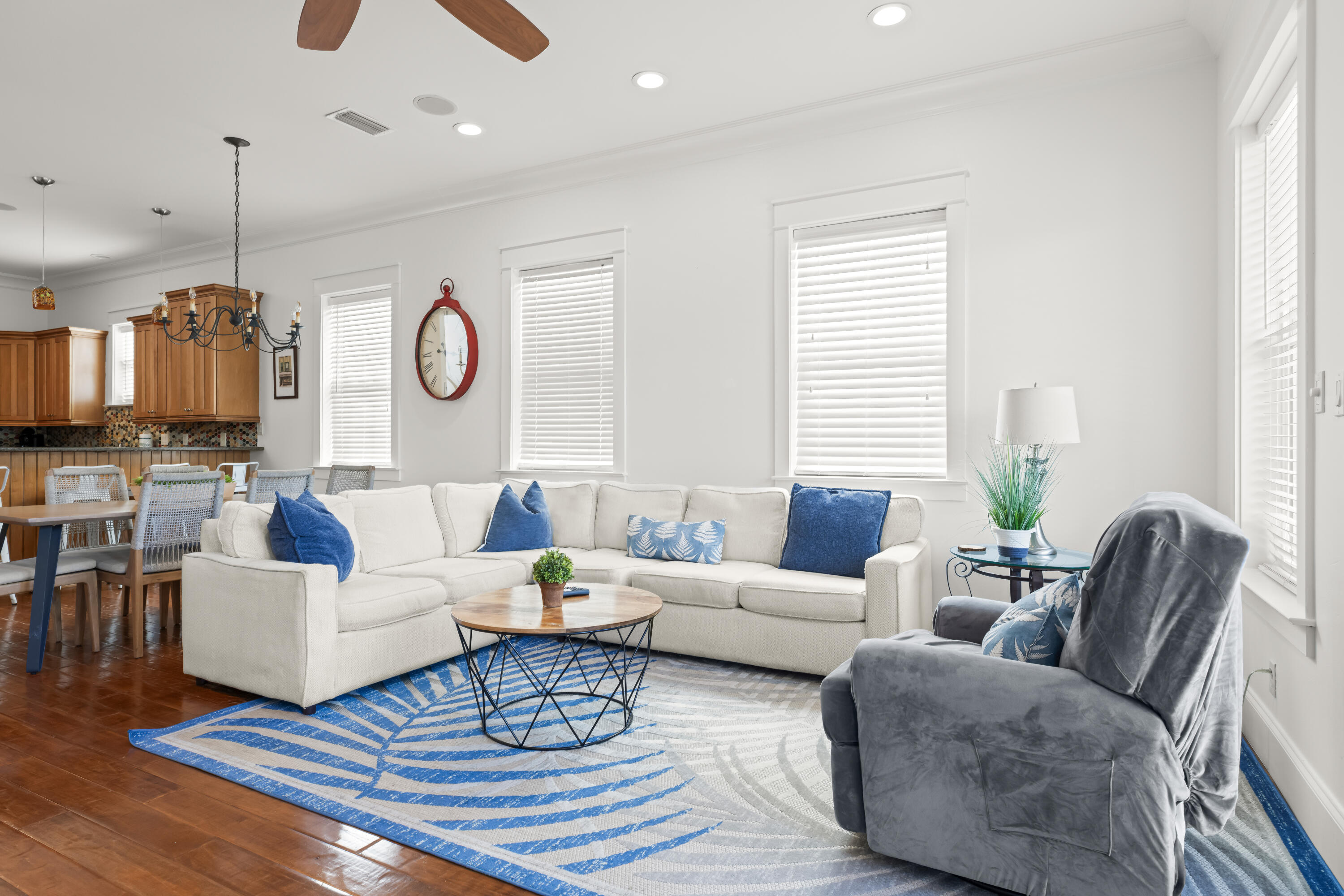 DESTINY BY THE SEA - Residential
