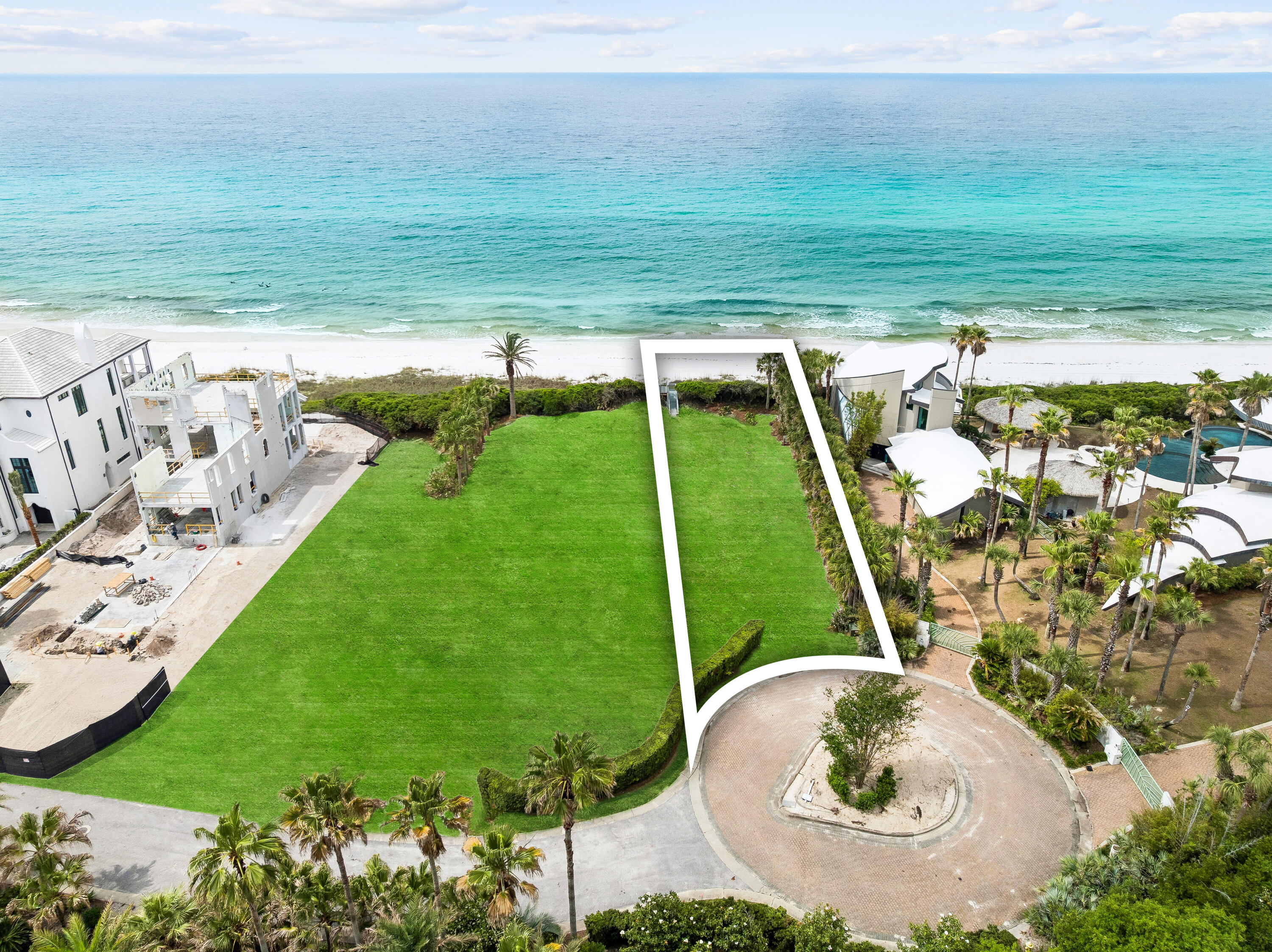 PARADISE BY THE SEA - Land