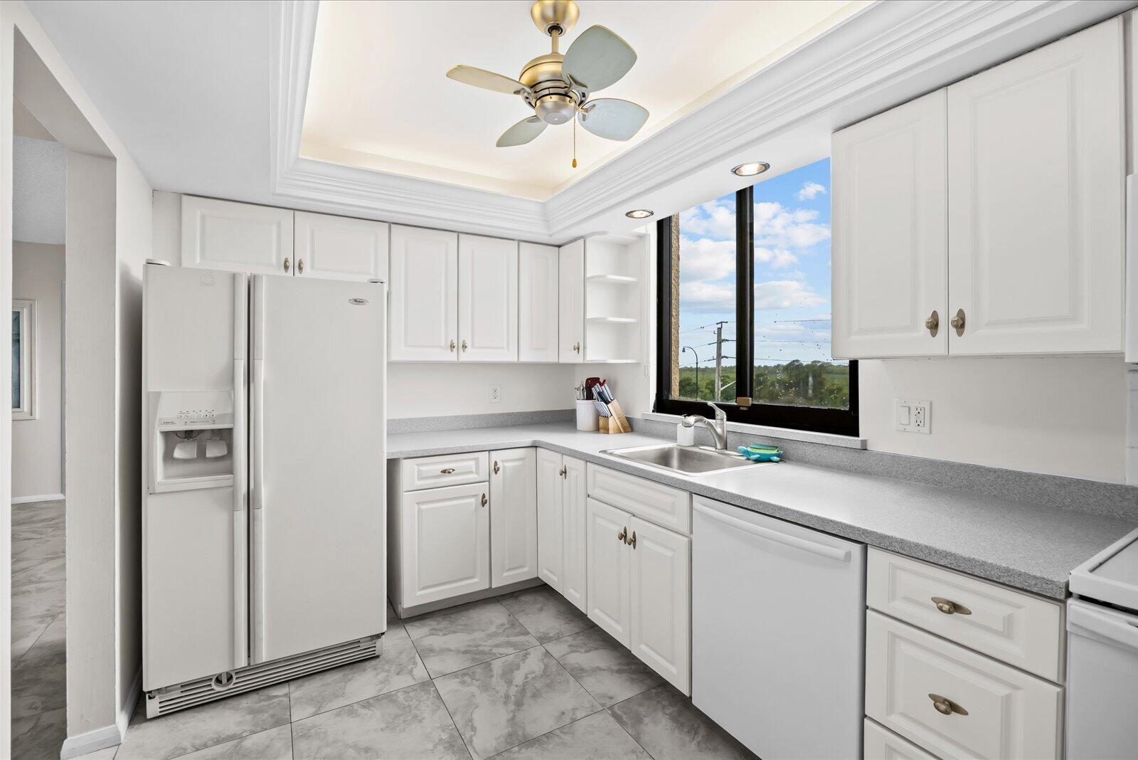 FAIRWINDS COVE CONDOMINIUMS - Residential