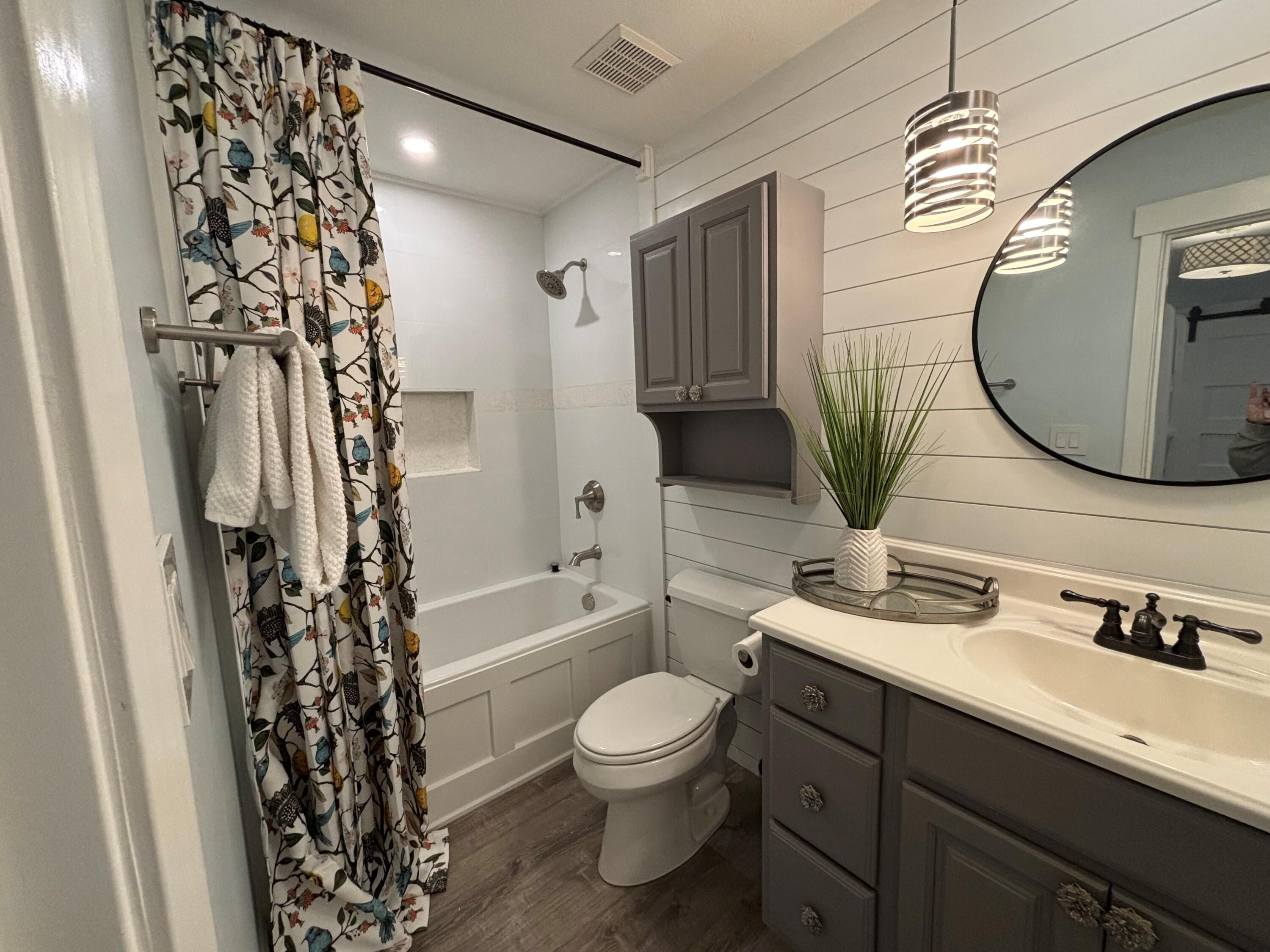 LAKEWOOD OF SEAGROVE BEACH - Residential