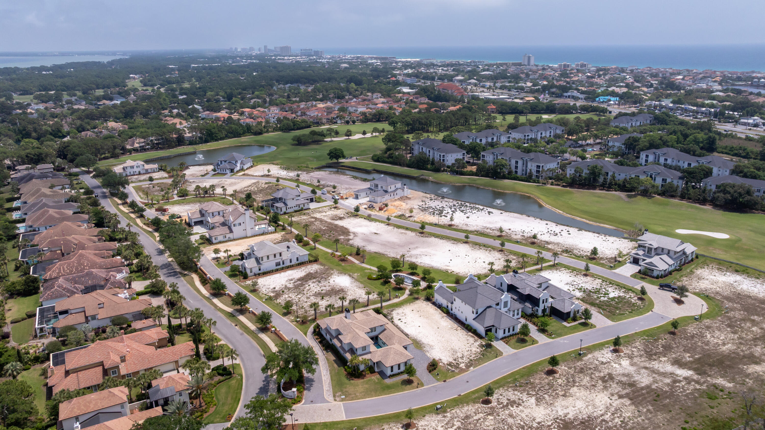 Regatta Bay - Land