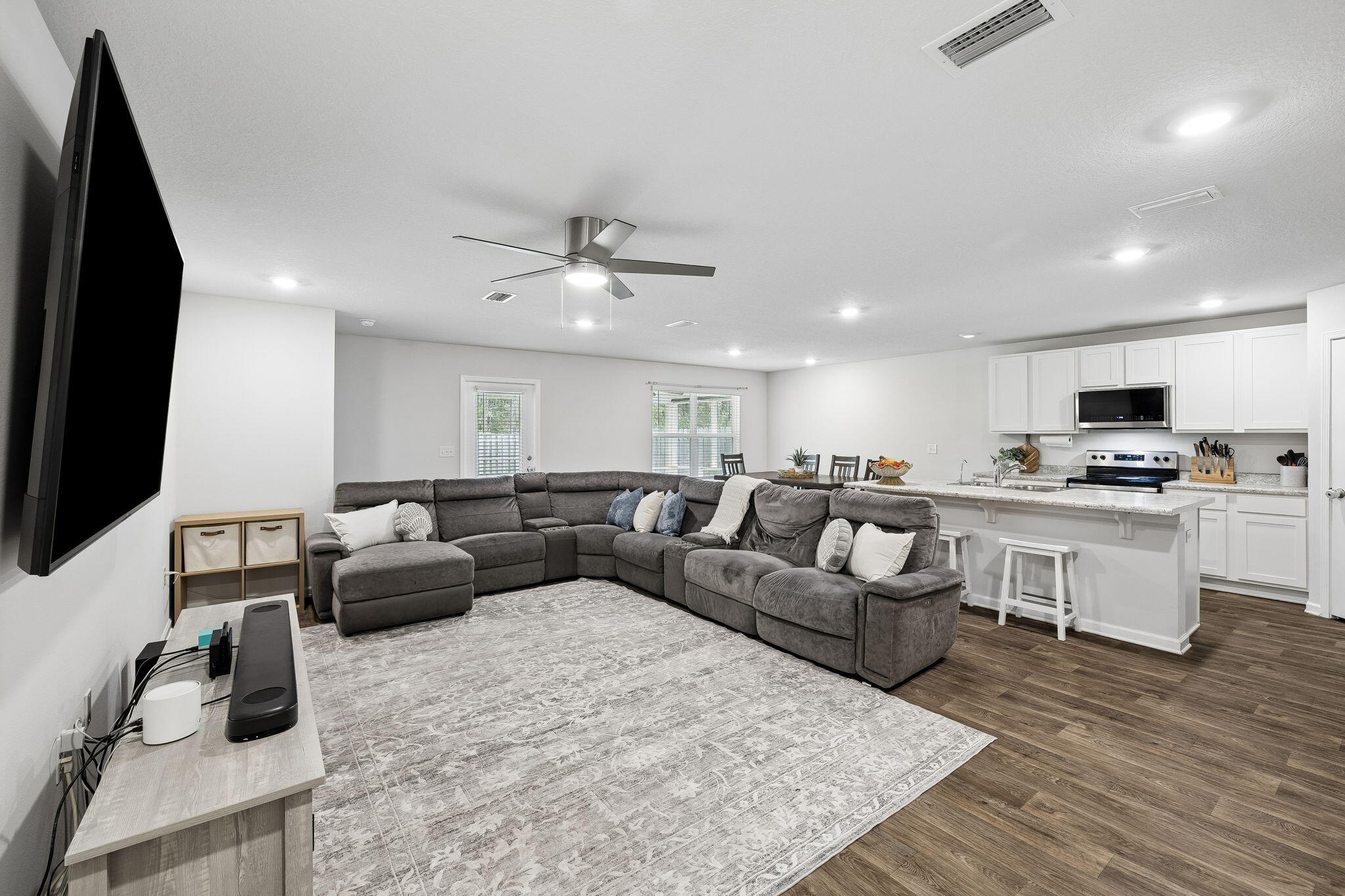 HAMMOCK BAY - MILL COTTAGES - Residential