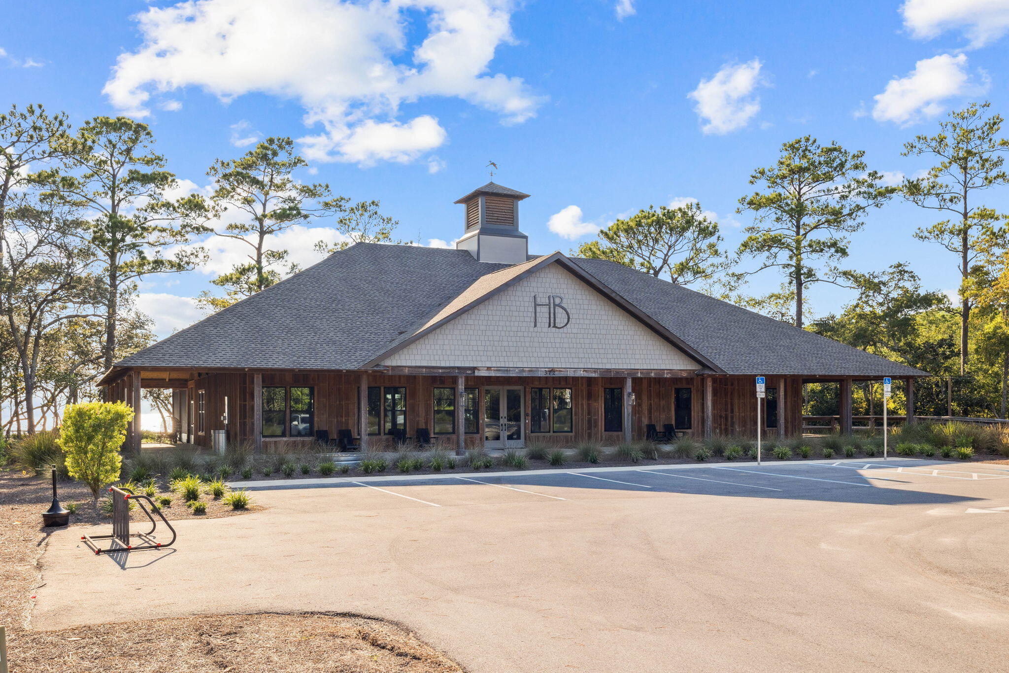 HAMMOCK BAY - MILL COTTAGES - Residential