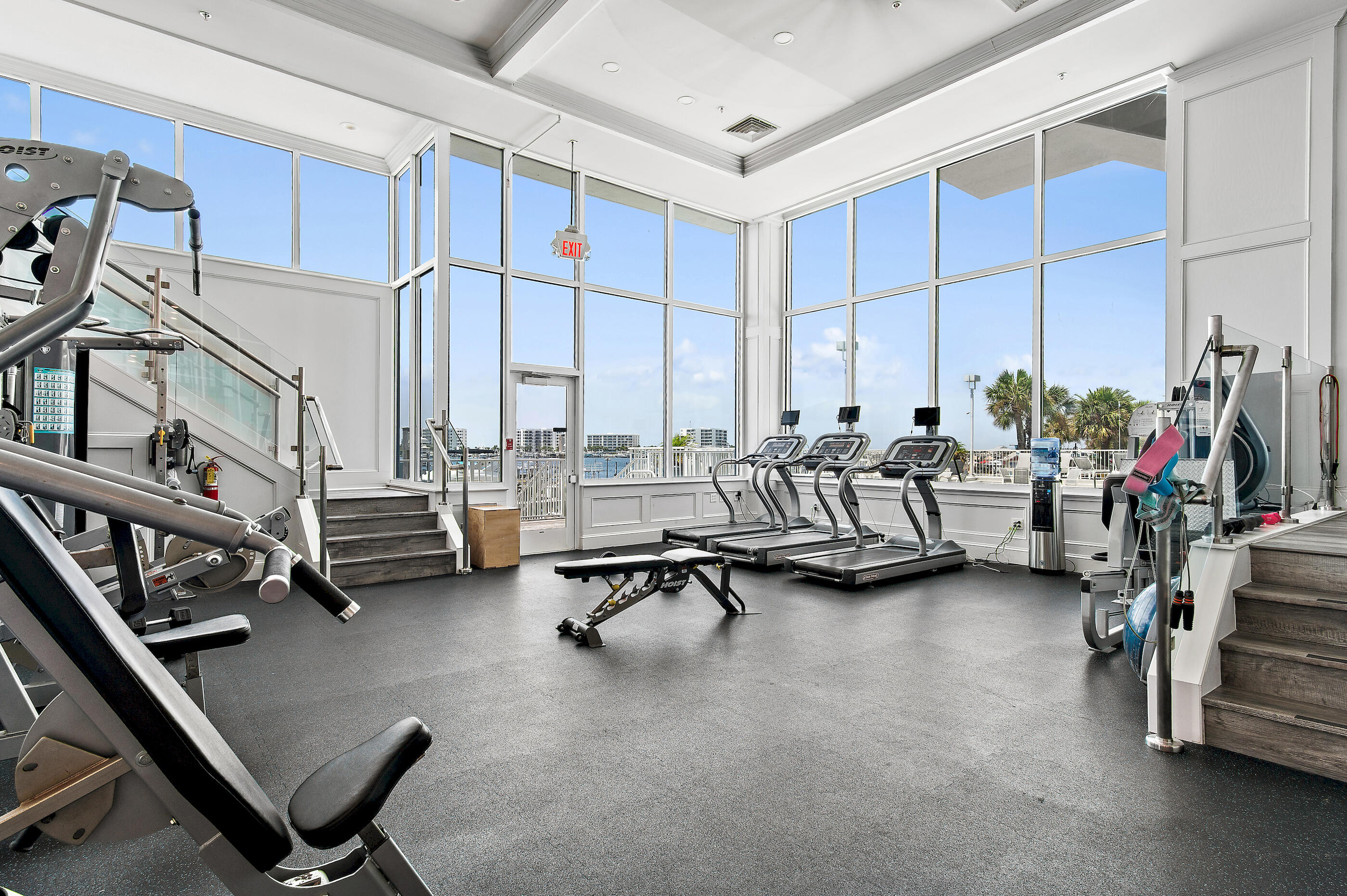 DESTIN YACHT CLUB - Residential