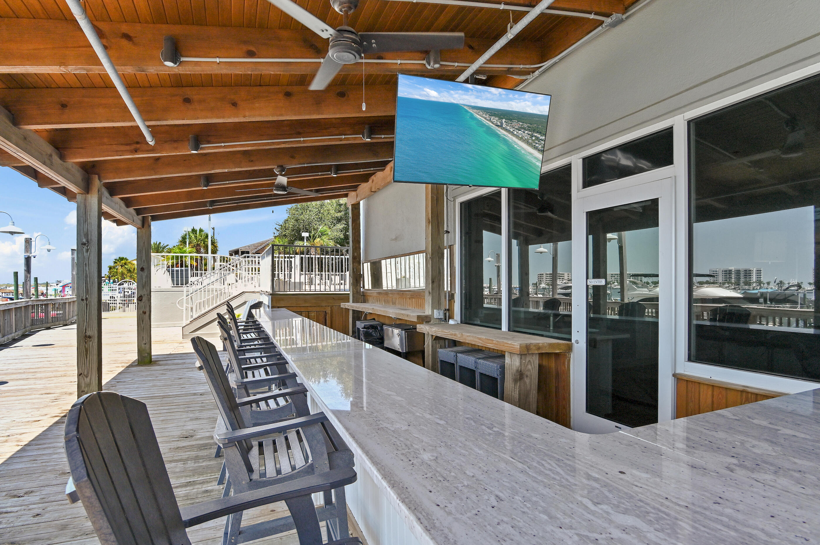 DESTIN YACHT CLUB - Residential