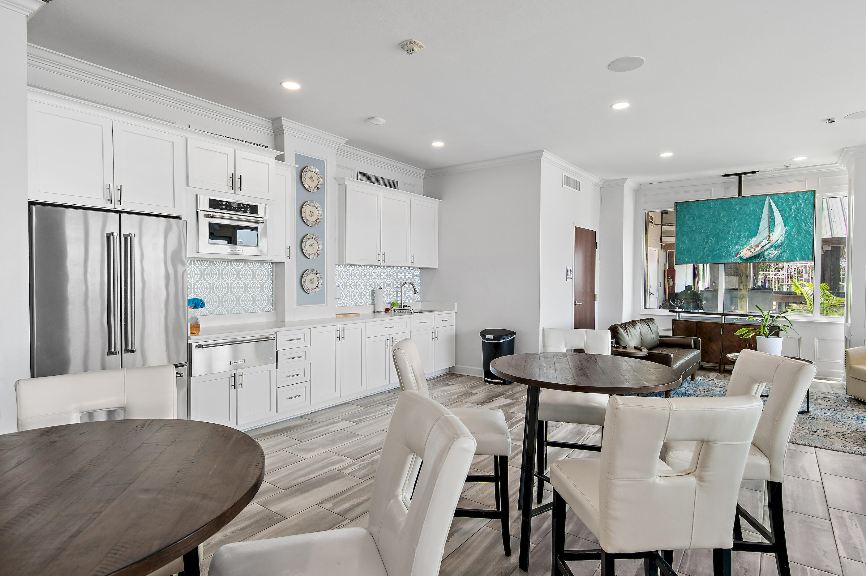 DESTIN YACHT CLUB - Residential