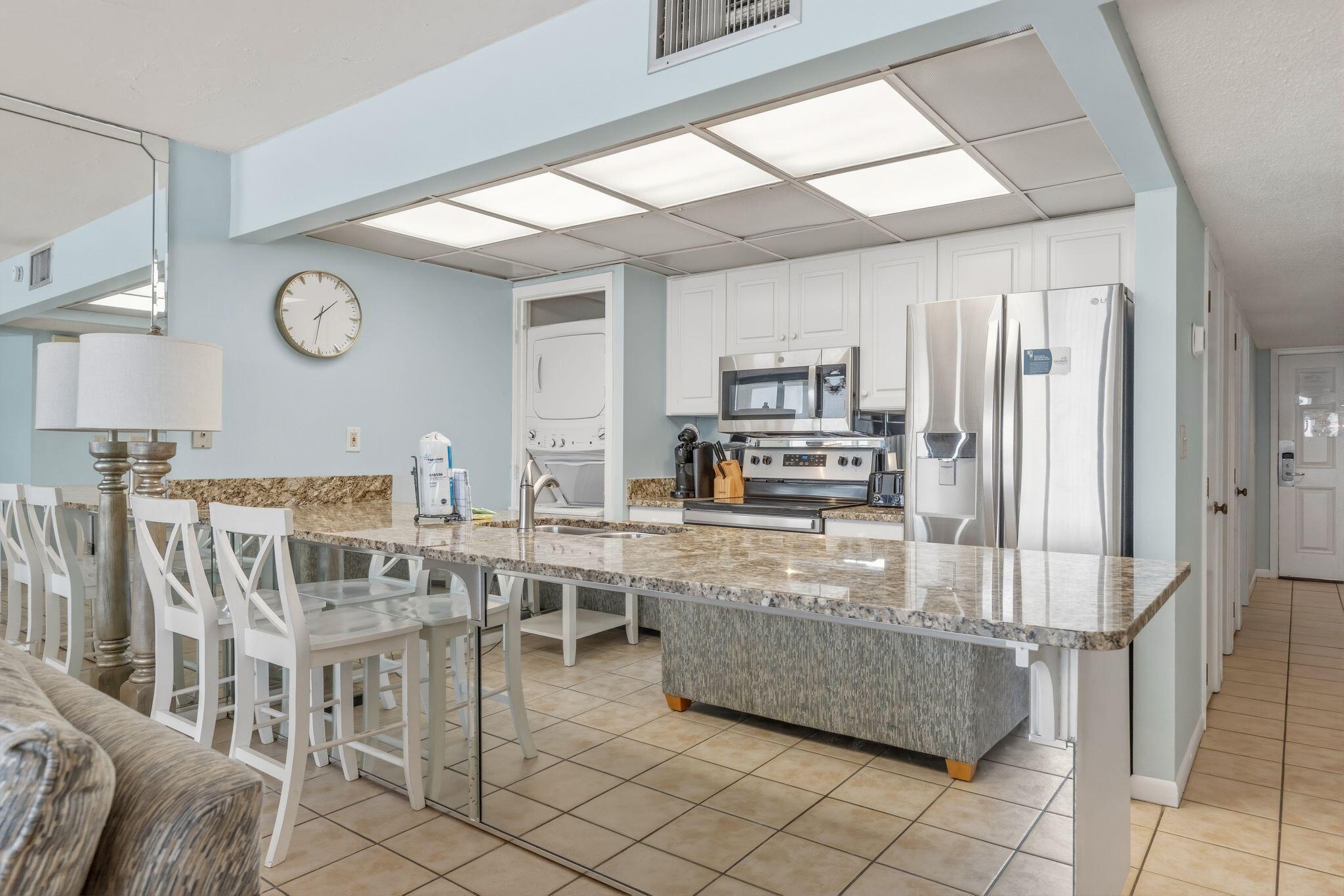 EDGEWATER - Residential