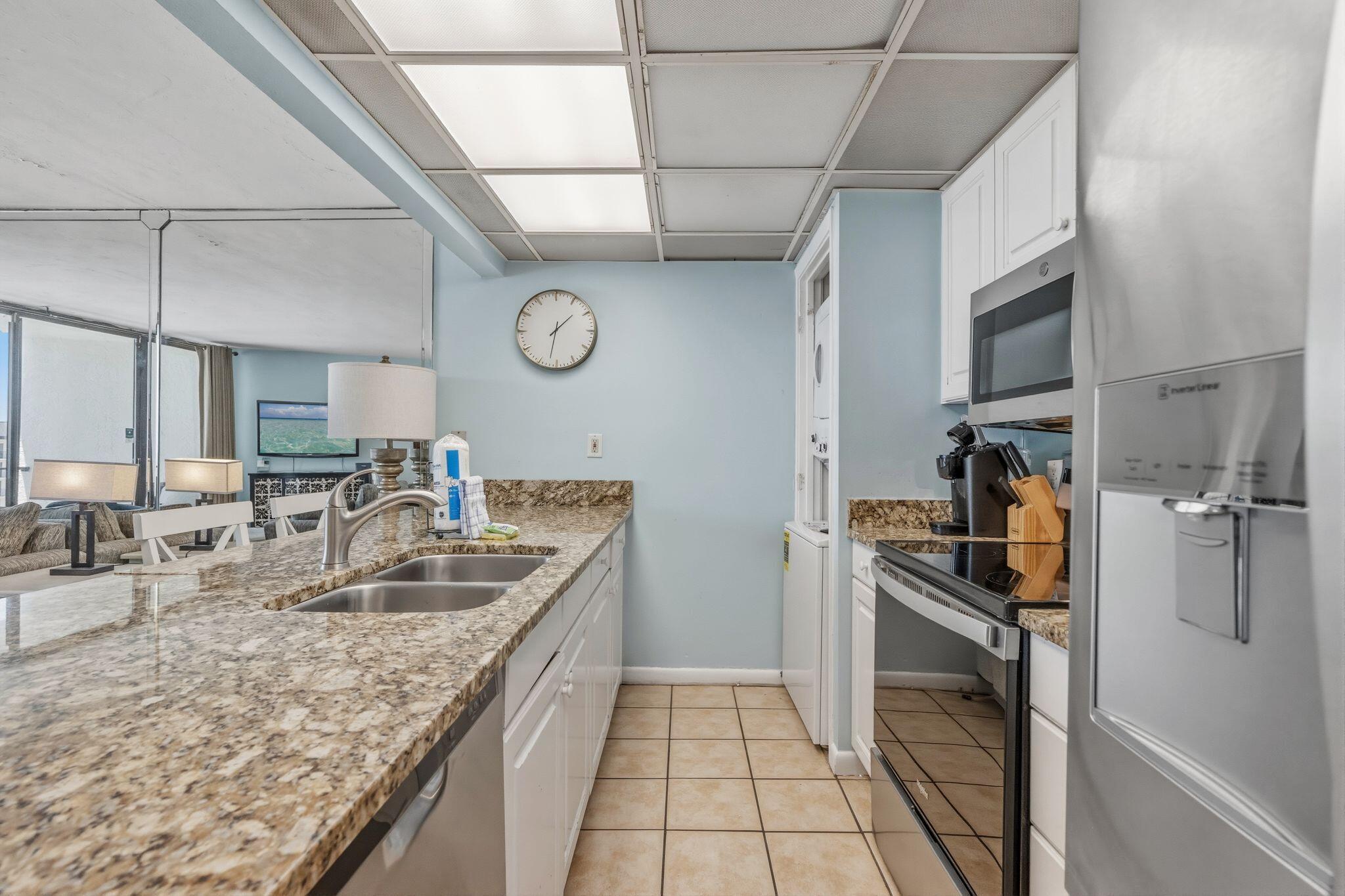 EDGEWATER - Residential