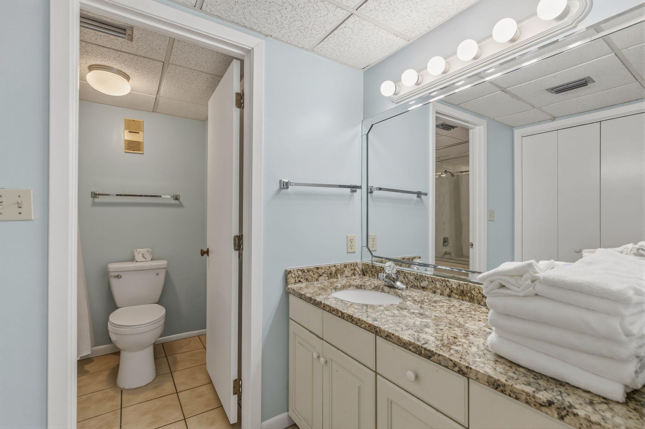 EDGEWATER - Residential
