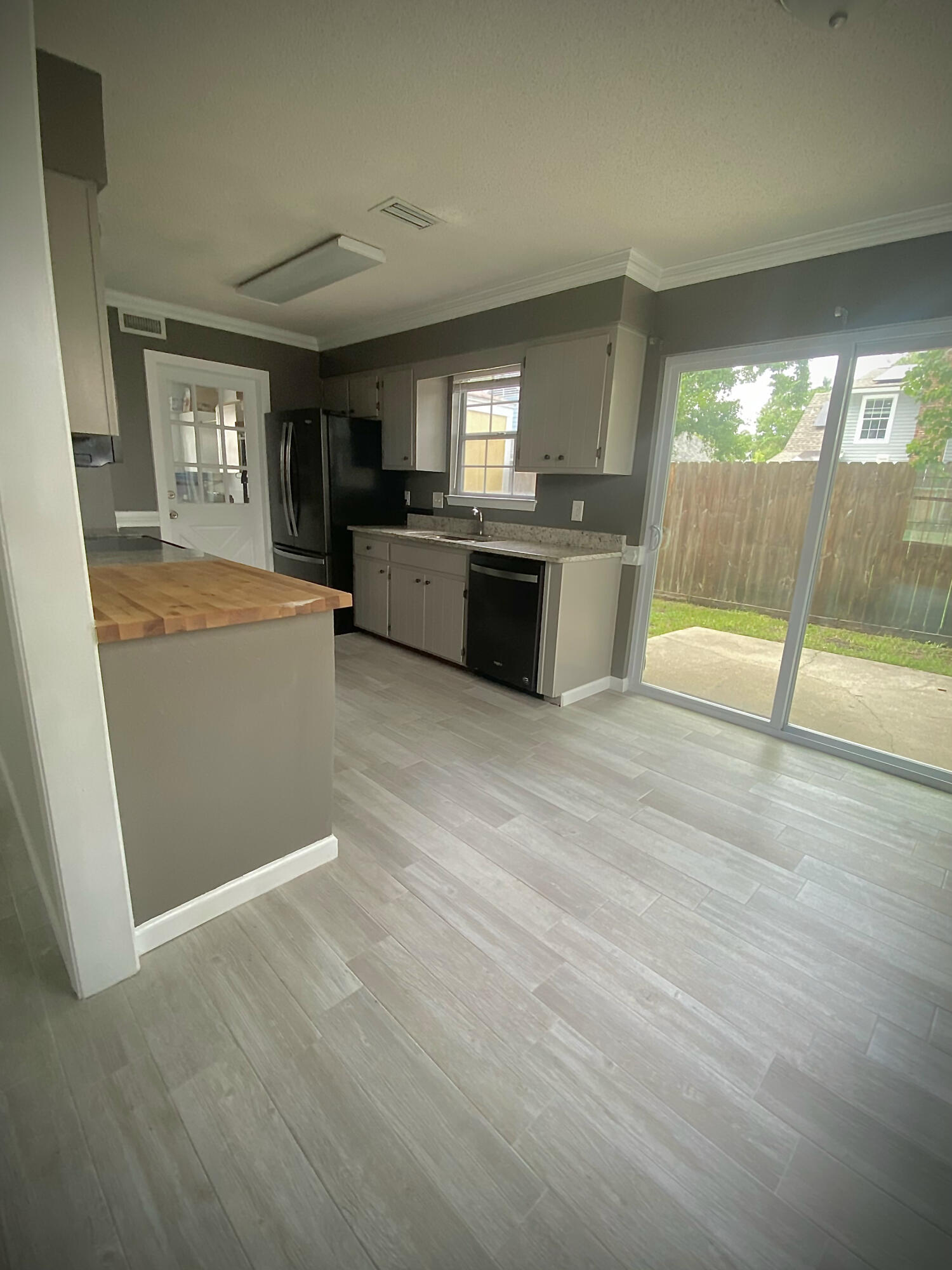 WILLOW BEND PH I LOT 8 - Residential