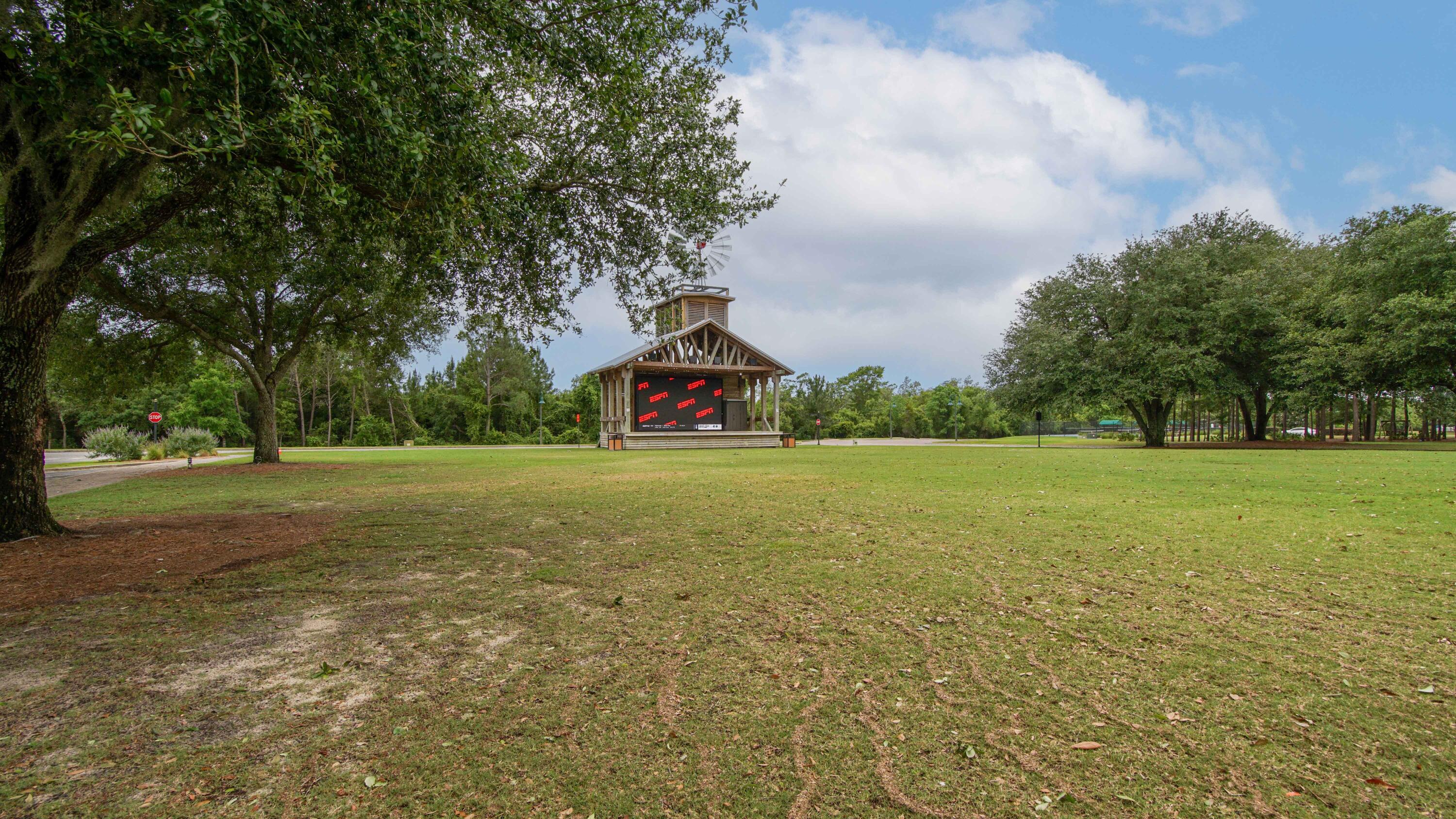 HAMMOCK BAY - CRESCENT MILL - Residential