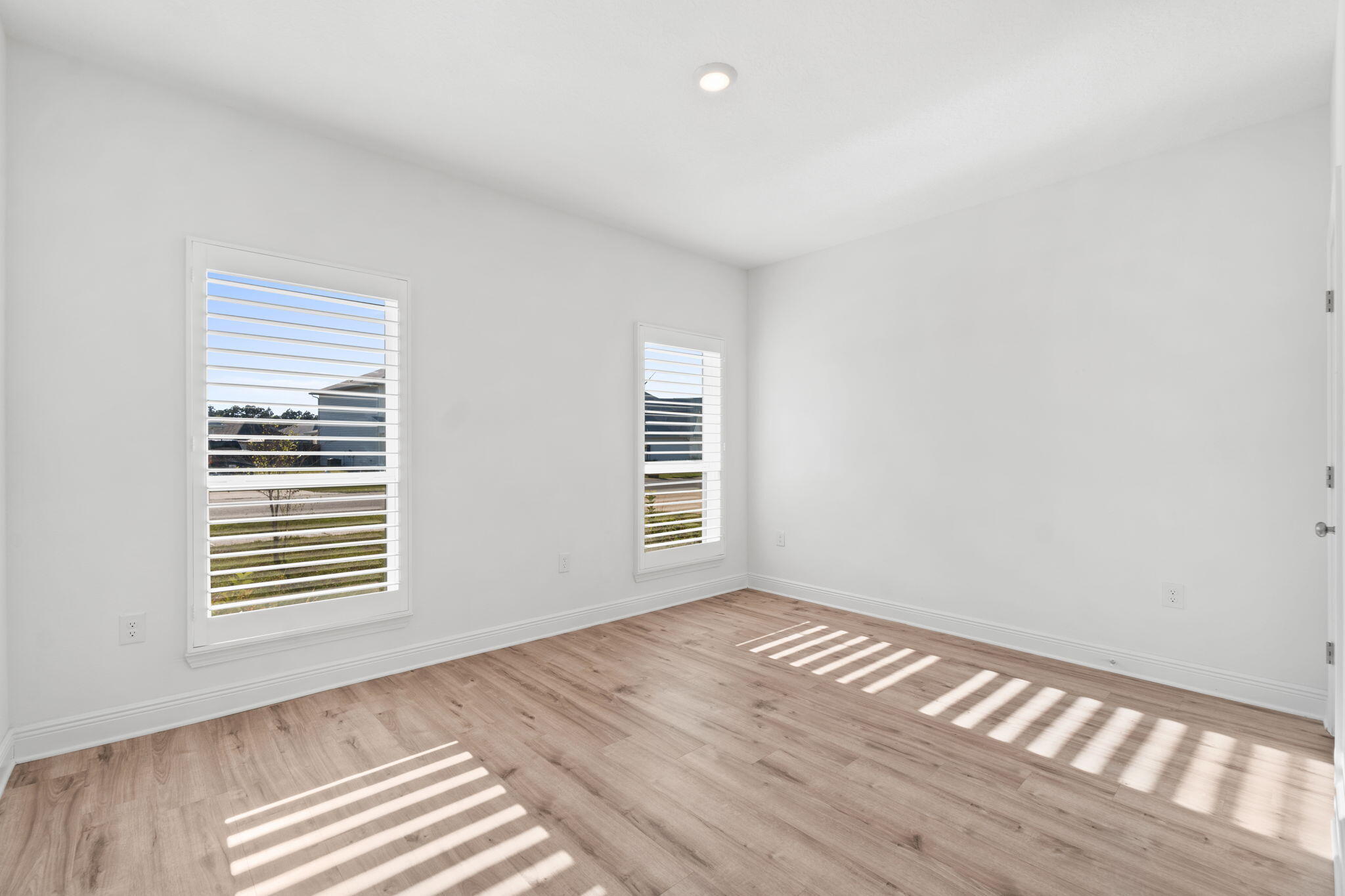 TIERRA VERDE - Residential