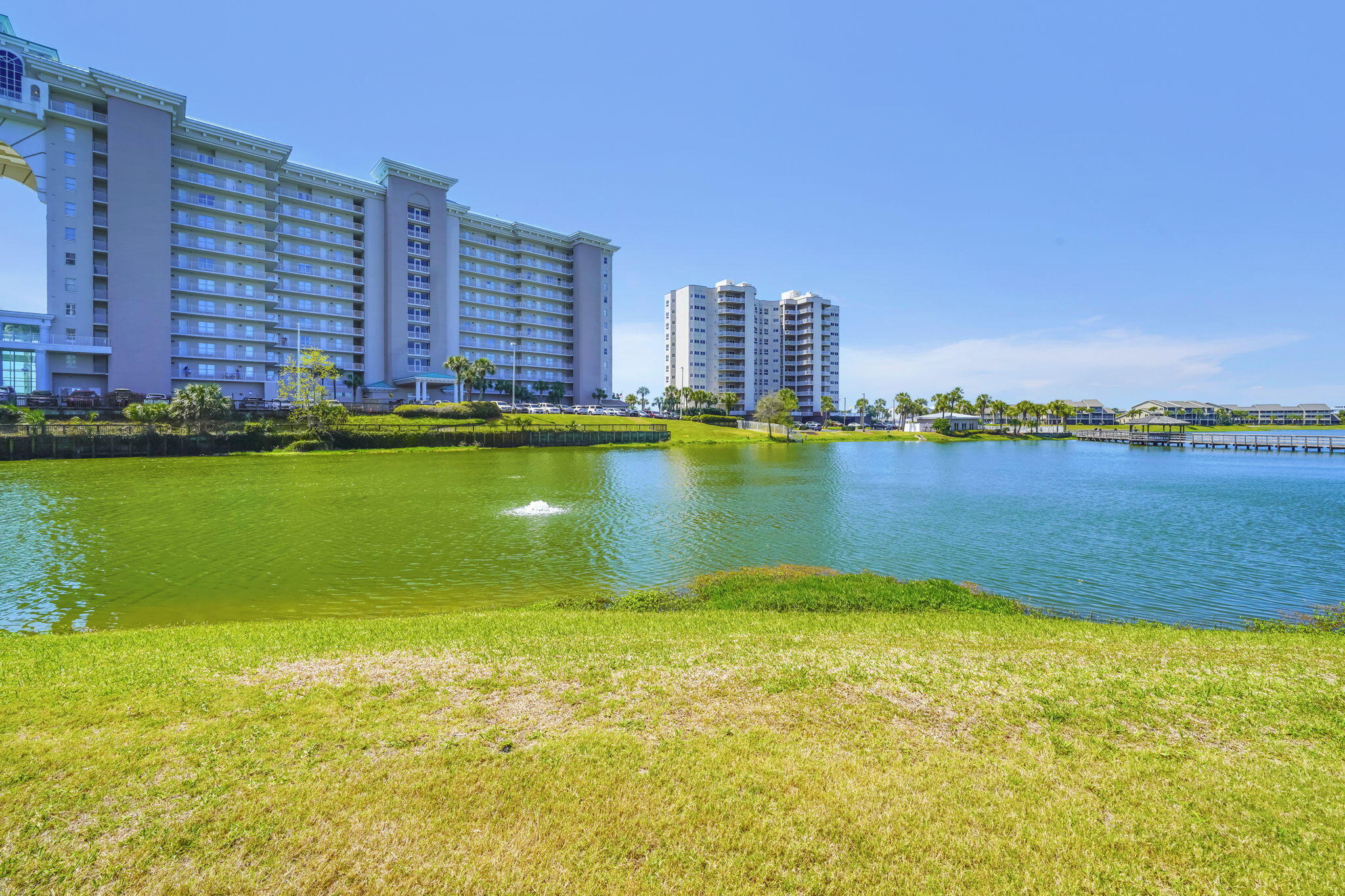 SEASCAPE CONDO PH 7 - Residential