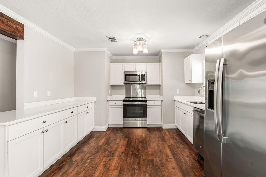 Move-in ready gem in Shalimar! This stunning 3BR/2BA home (1,407 sq ft) offers total peace of mind with a Roof (2023), HVAC (2021), and Water Heater (2021).

The interior is fully transformed with a renovated kitchen and modern bathrooms, featuring stylish flooring throughout and no carpet! The open layout is perfect for entertaining, while the backyard oasis features a custom stone paver walkway leading to an in-ground fire pit for cool Florida nights.

Located just minutes from Eglin AFB, local boat ramps, and shopping. Enjoy modern luxury and conveniences in a prime location. Schedule your showing today!