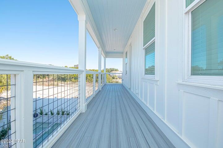 HOLLYWOOD BEACH - Residential