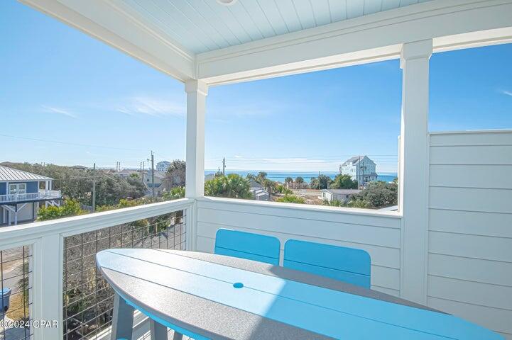 HOLLYWOOD BEACH - Residential
