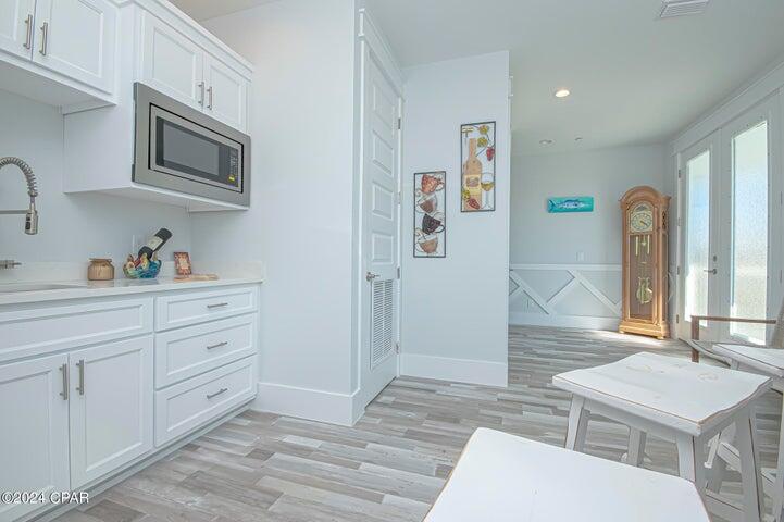 HOLLYWOOD BEACH - Residential