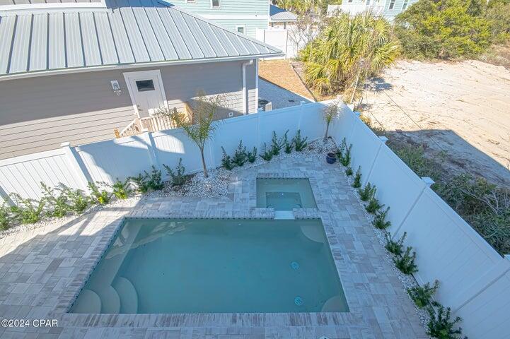 HOLLYWOOD BEACH - Residential