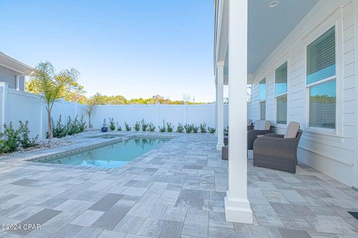 HOLLYWOOD BEACH - Residential