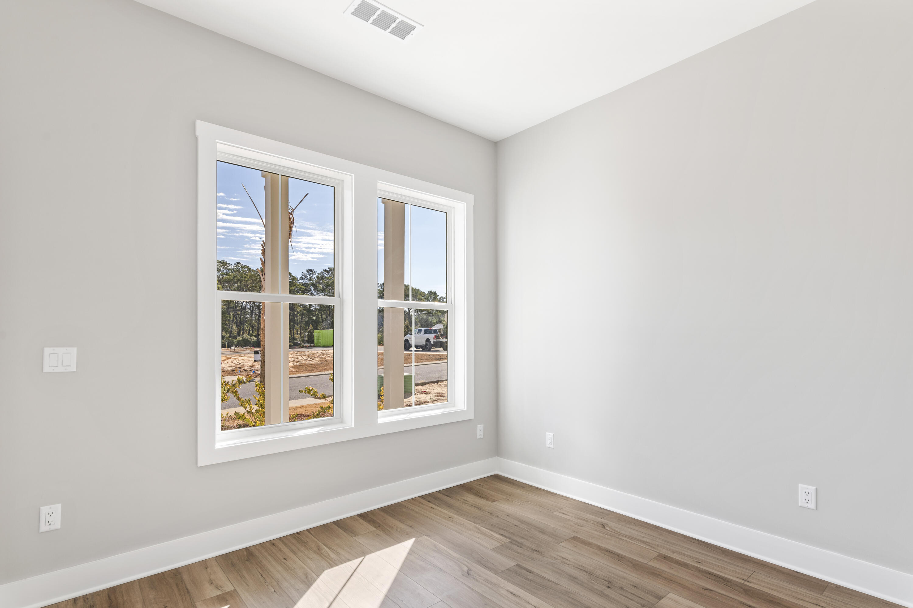 Nautilus Pointe - Residential