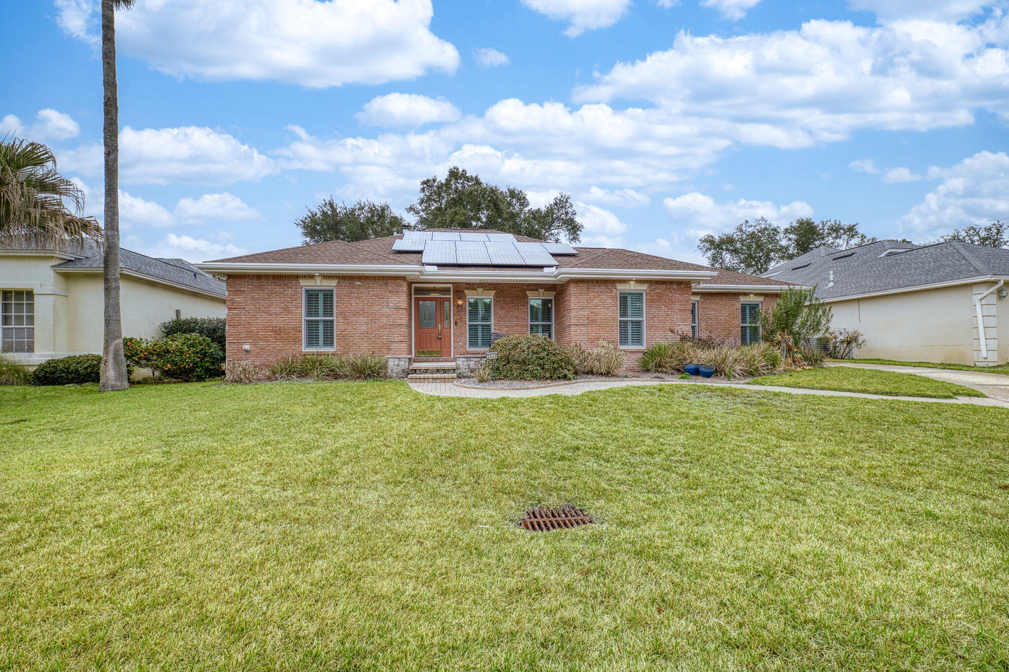 LAKE POINTE - Residential