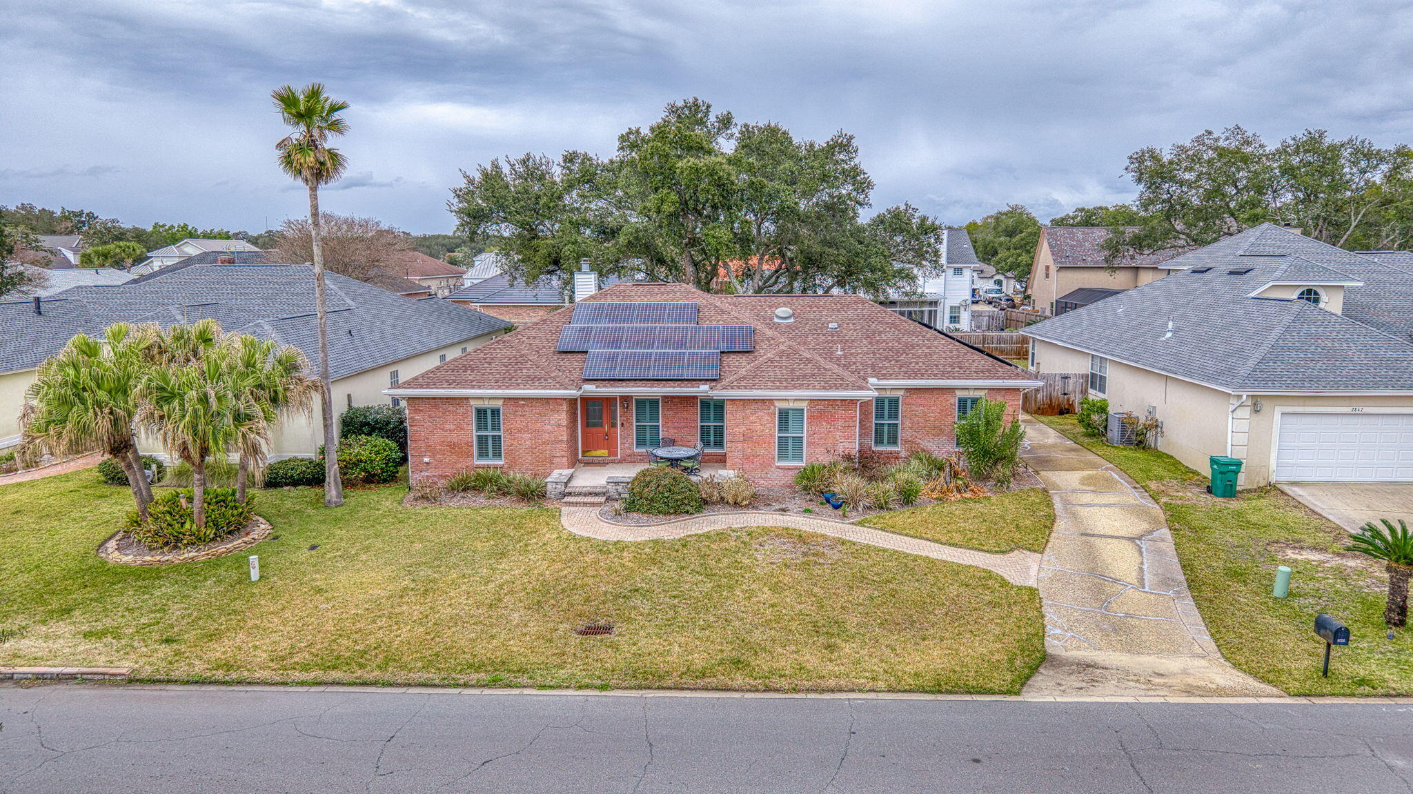 LAKE POINTE - Residential