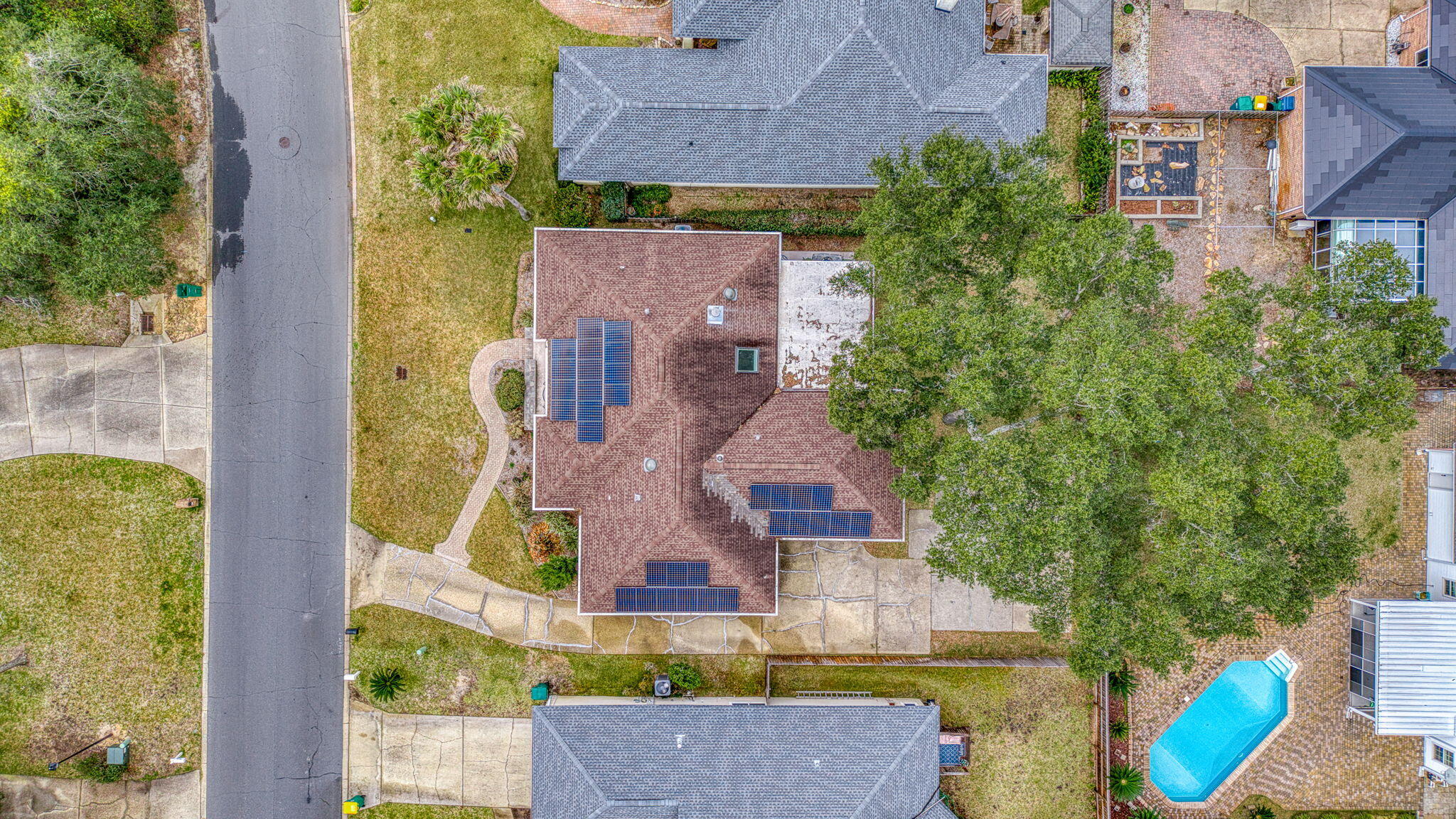 LAKE POINTE - Residential