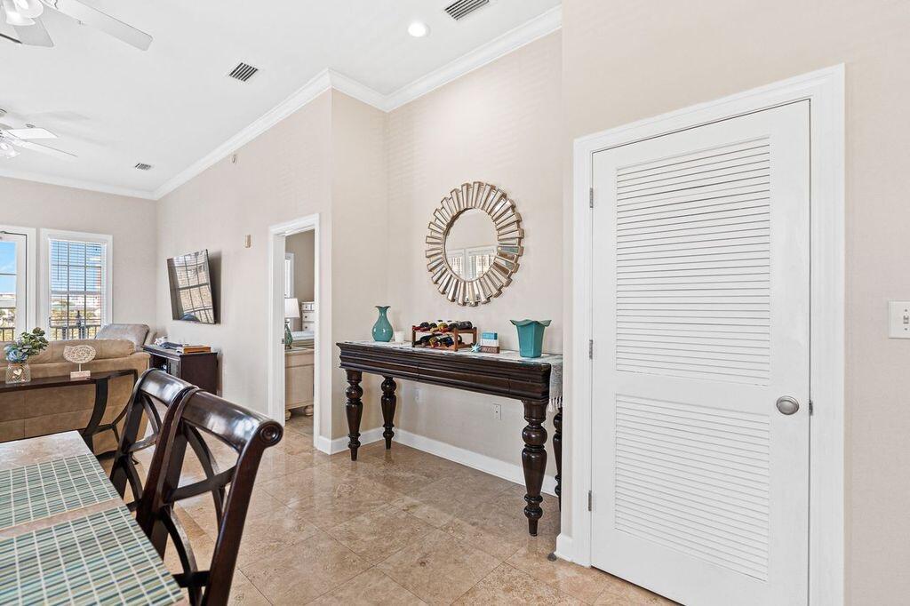 VILLAGE OF SOUTH WALTON BEACH - Residential
