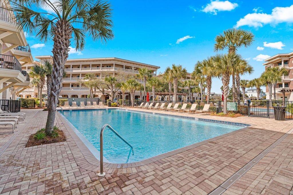 VILLAGE OF SOUTH WALTON BEACH - Residential