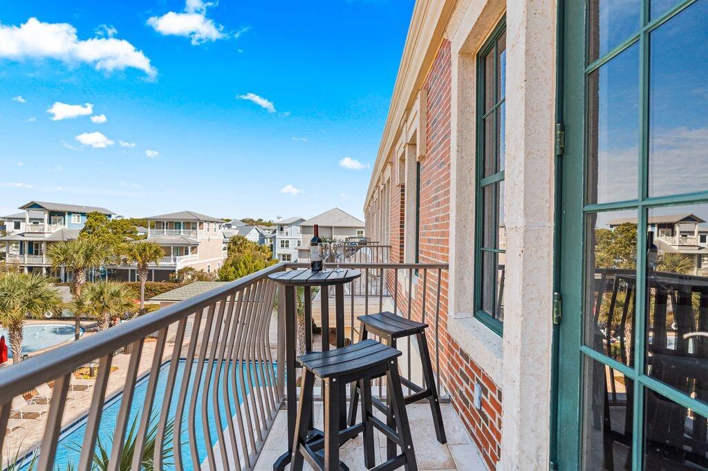 VILLAGE OF SOUTH WALTON BEACH - Residential
