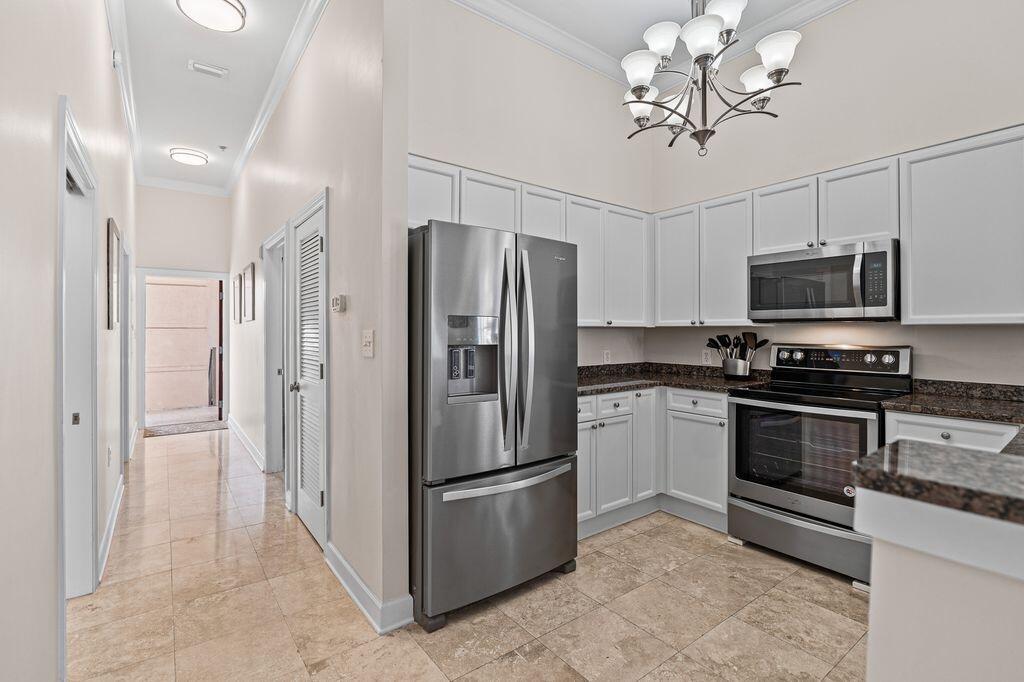 VILLAGE OF SOUTH WALTON BEACH - Residential