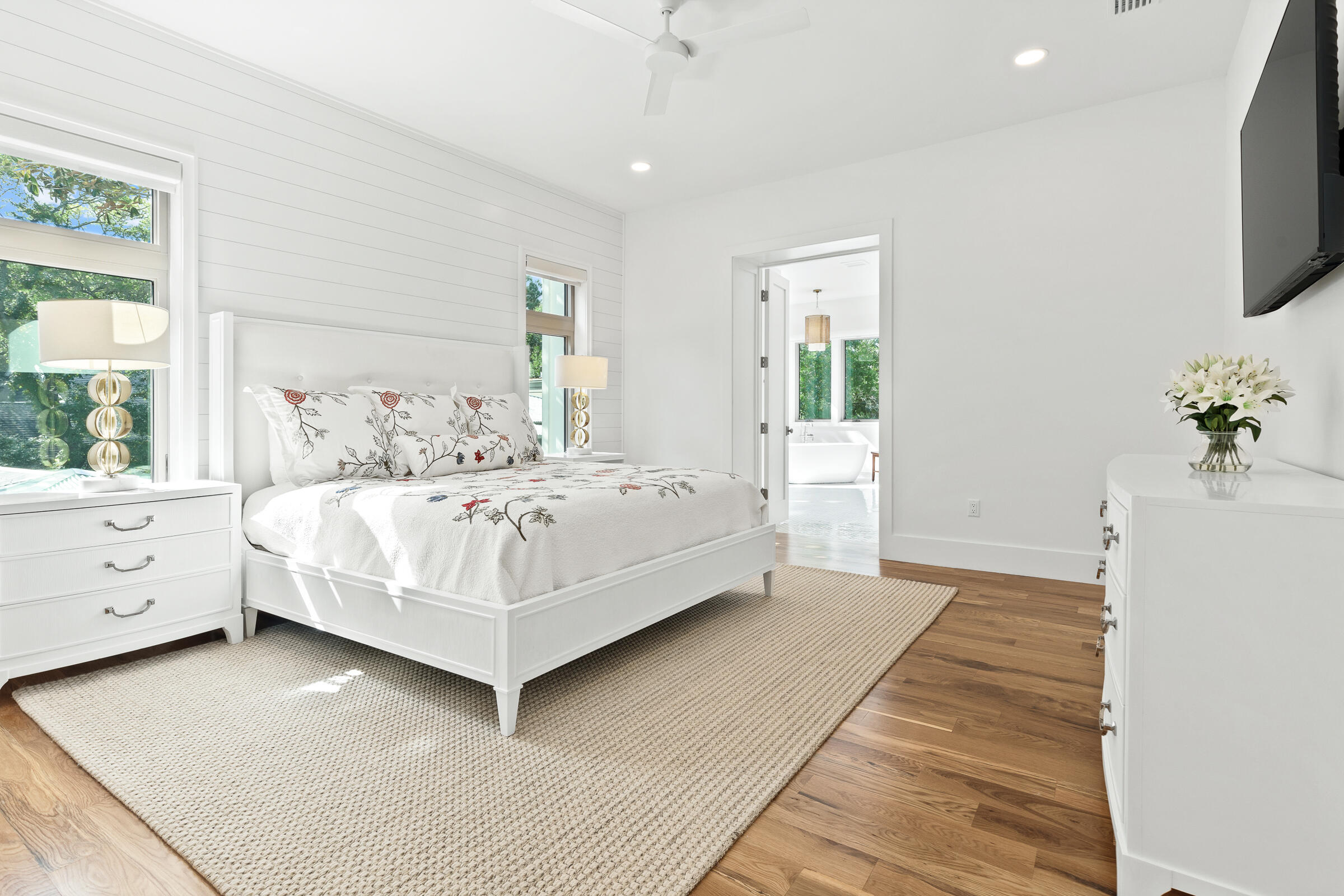 SEAGROVE SHORES 4TH ADD - Residential