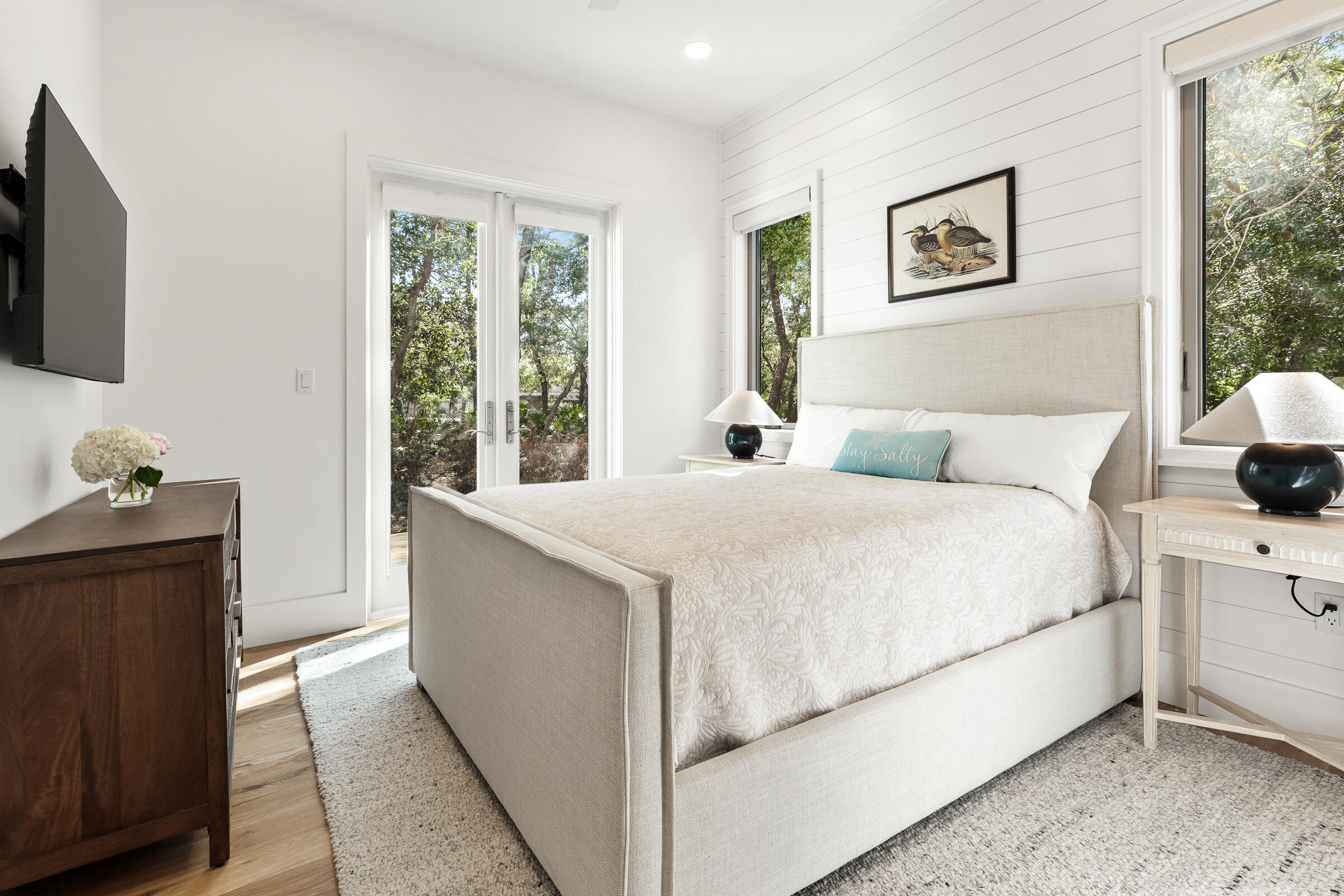 SEAGROVE SHORES 4TH ADD - Residential